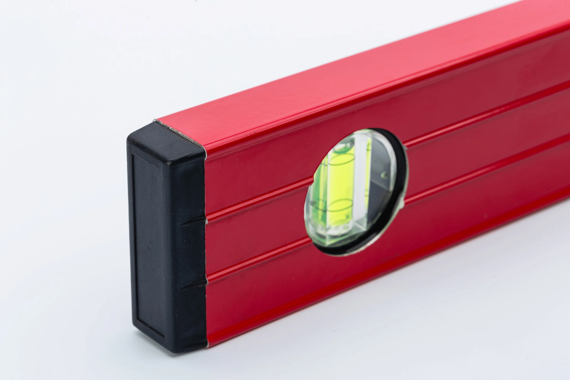 Уровень ALUKOMTOOLS окрашенный PREMIUM PLUS 80 см 221728180R