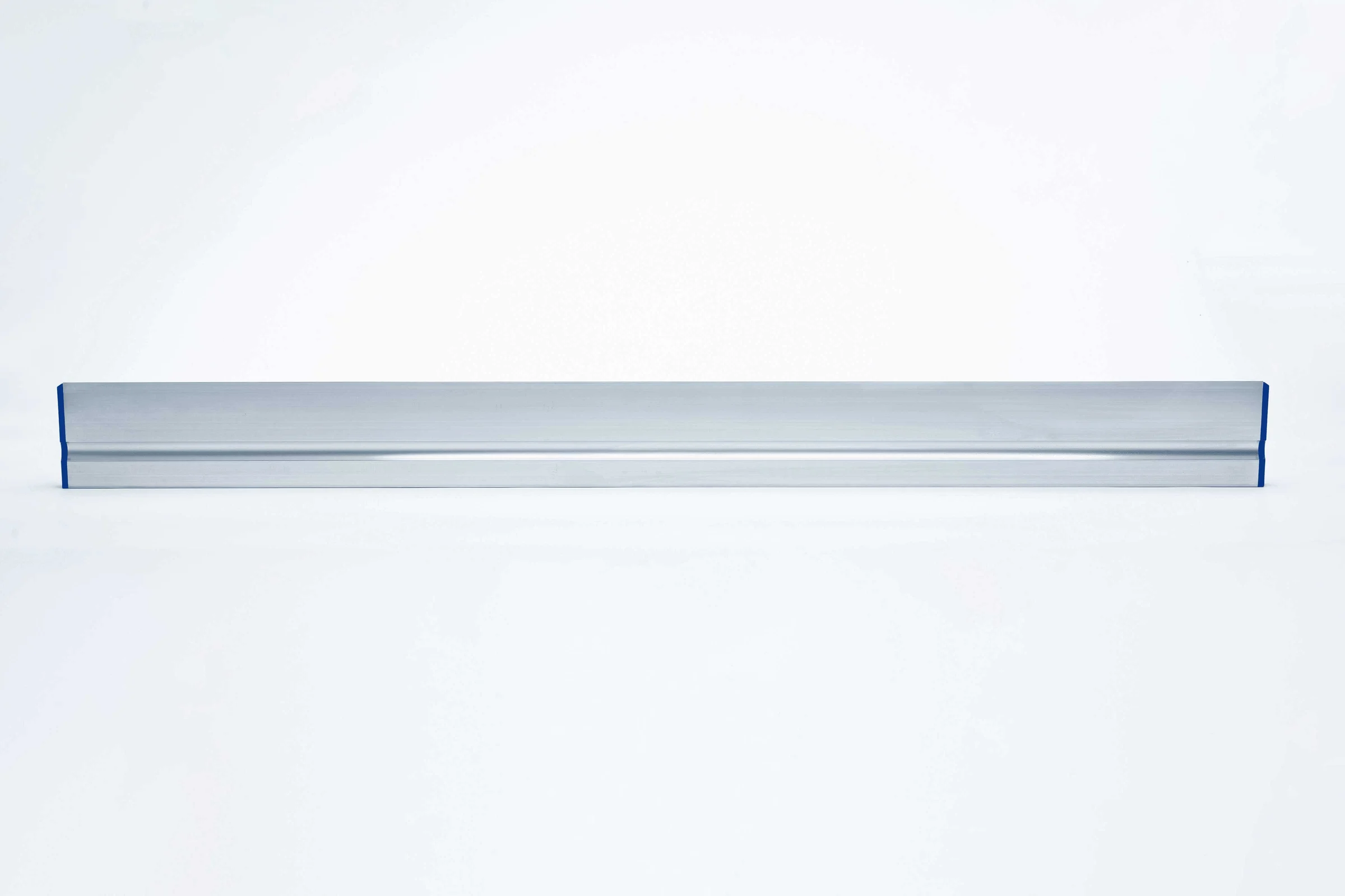 Cтроительное алюминиевое правило ALUKOMTOOLS трапеция 1 м PROFI PLASTER 22149510
