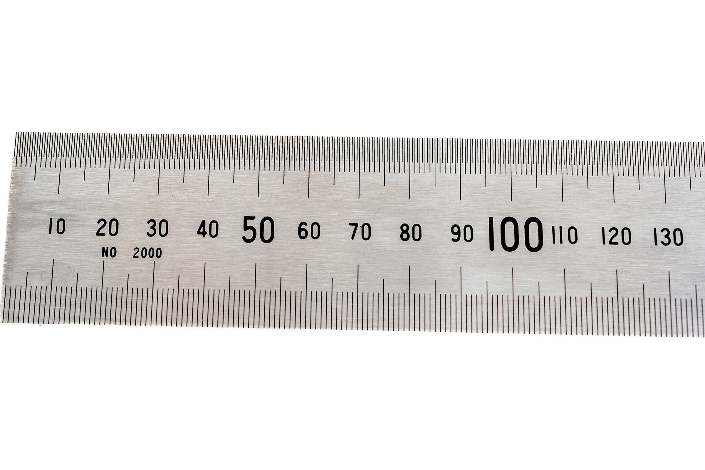 Измерительная металлическая линейка 2000х40х2.0 Micron МИК 123066