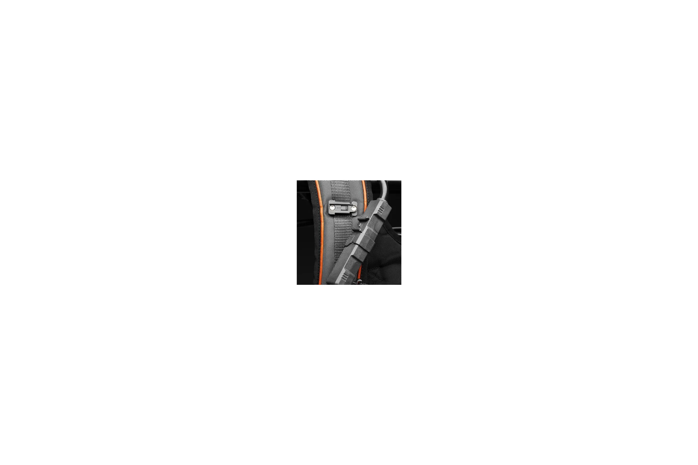 Аккумулятор ранцевый BLi550X (Li-Ion, 36 В, 15.6 Ач) Husqvarna 9670931-01