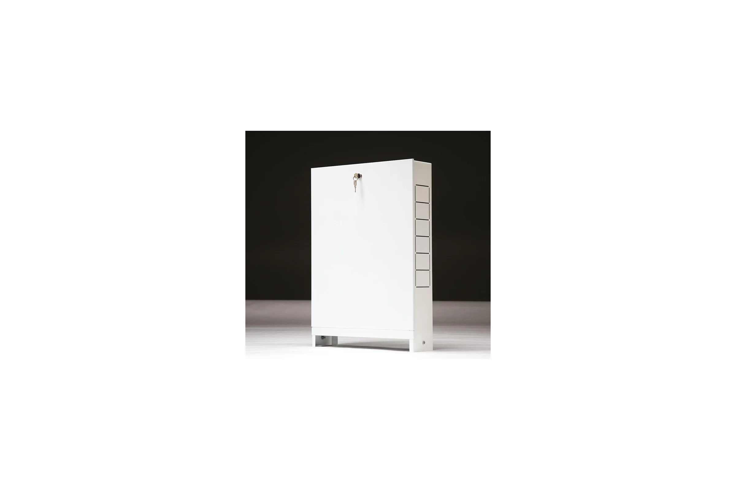 Наружный коллекторный шкаф Primoclima 651х120х703 8кг Д ШРН-3