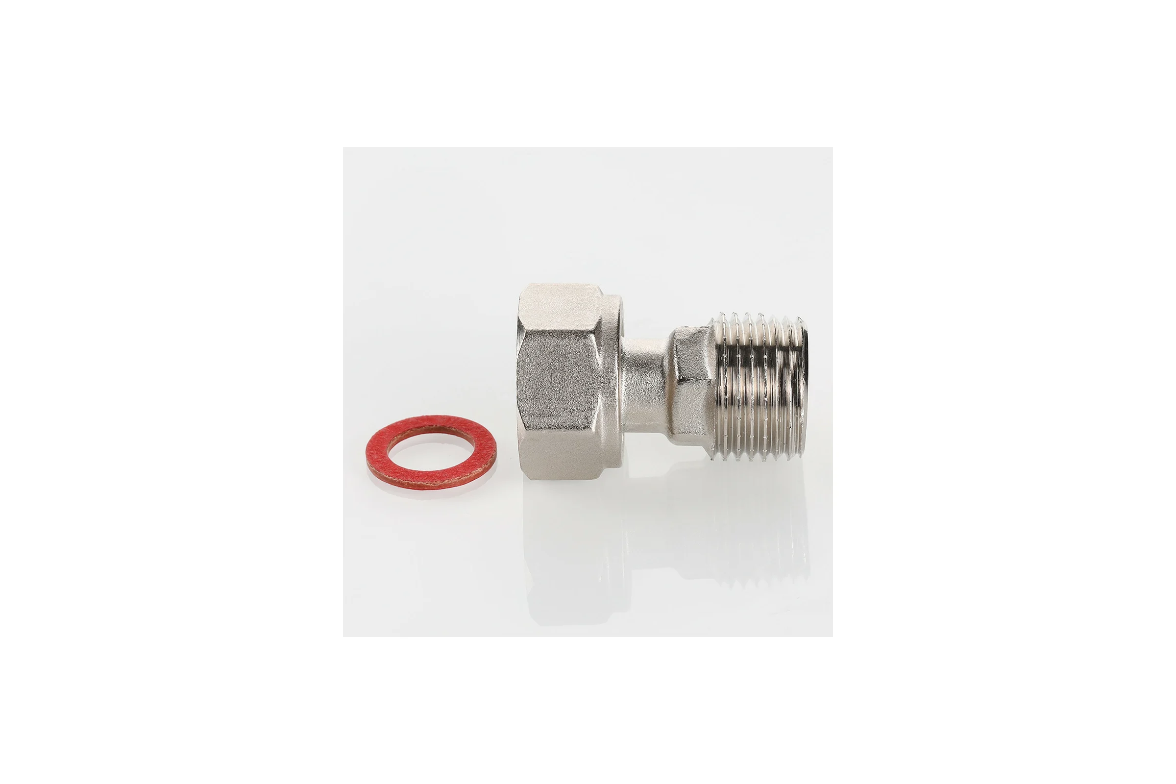 Прямой полусгон с накидной гайкой VALTEC 3/4x3/4 VTr.613.N.0505