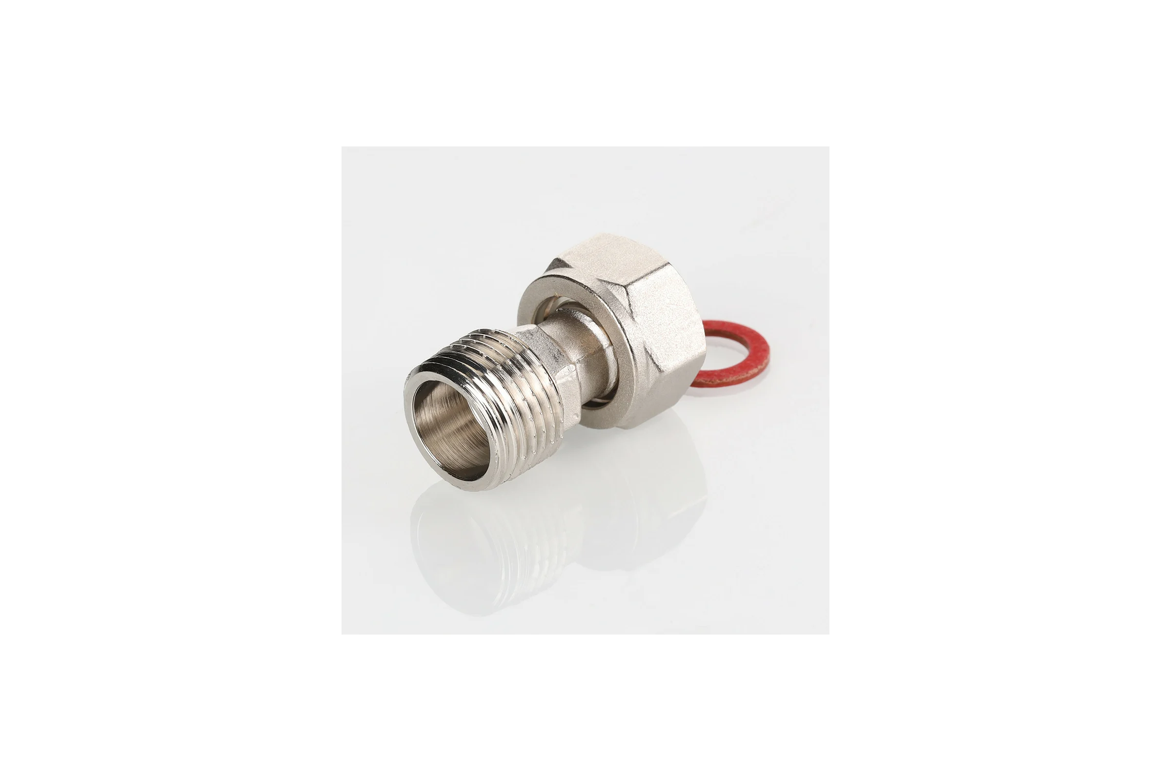 Прямой полусгон с накидной гайкой VALTEC 3/4x3/4 VTr.613.N.0505
