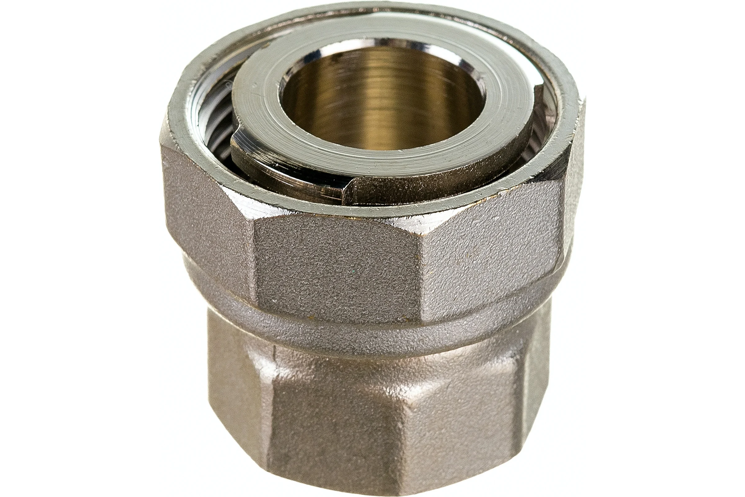 Прямой полусгон с накидной гайкой VALTEC ВН, 3/4х1/2 VTr.614.N.0504