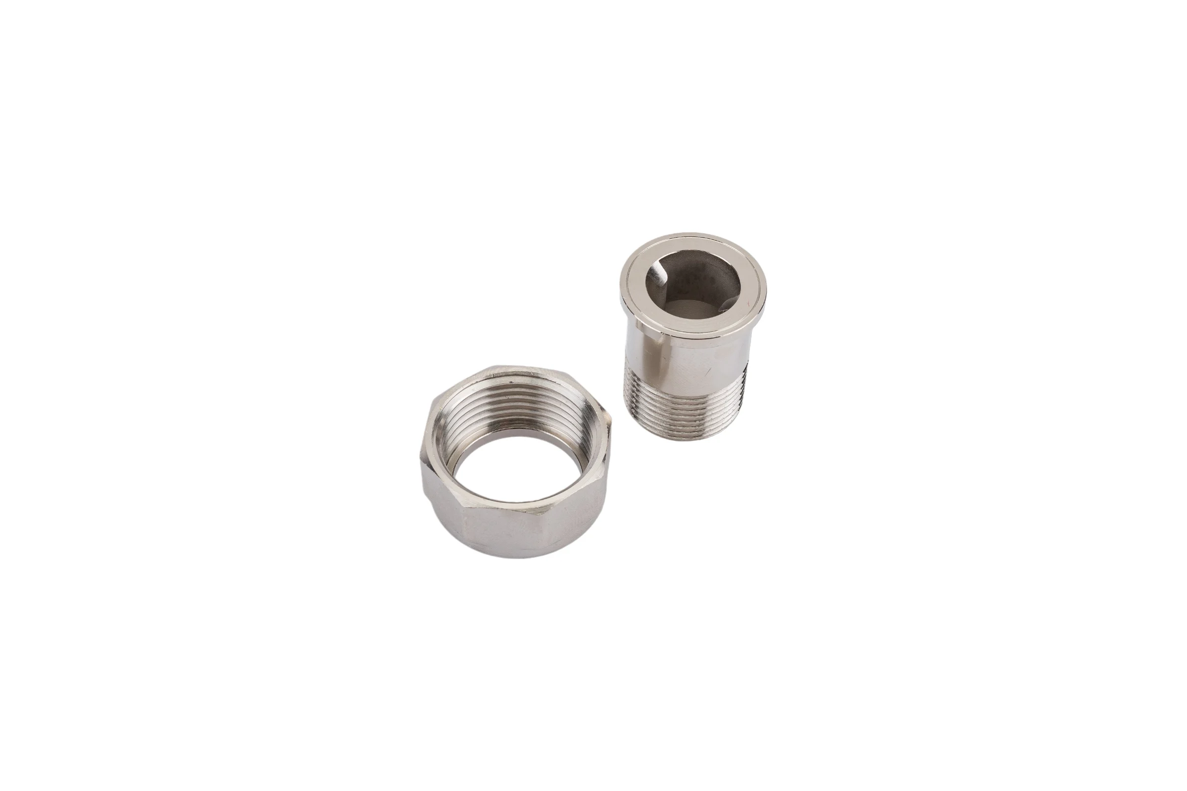 Прямой полусгон с накидной гайкой VALTEC 1x3/4 VTr.613.N.0605