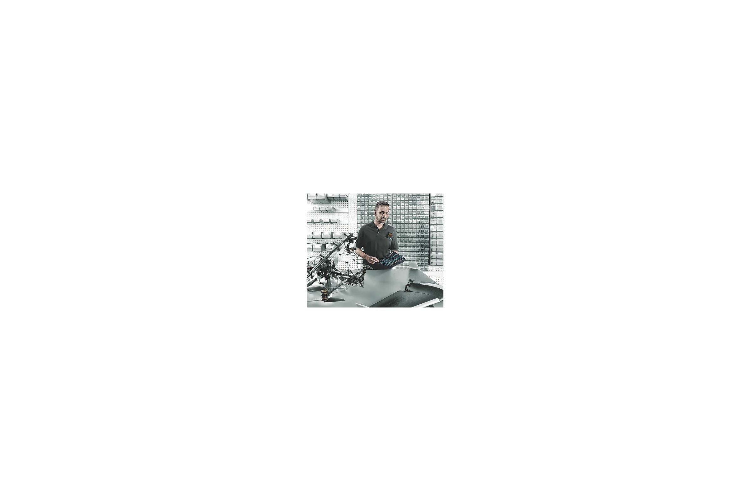 Набор прецизионных отвёрток WERA Kraftform Micro Big Pack 2 29 пр., PH/TX/IPR/HEX внешний и внутренний/SL/Microstix/Съёмник WE-134027