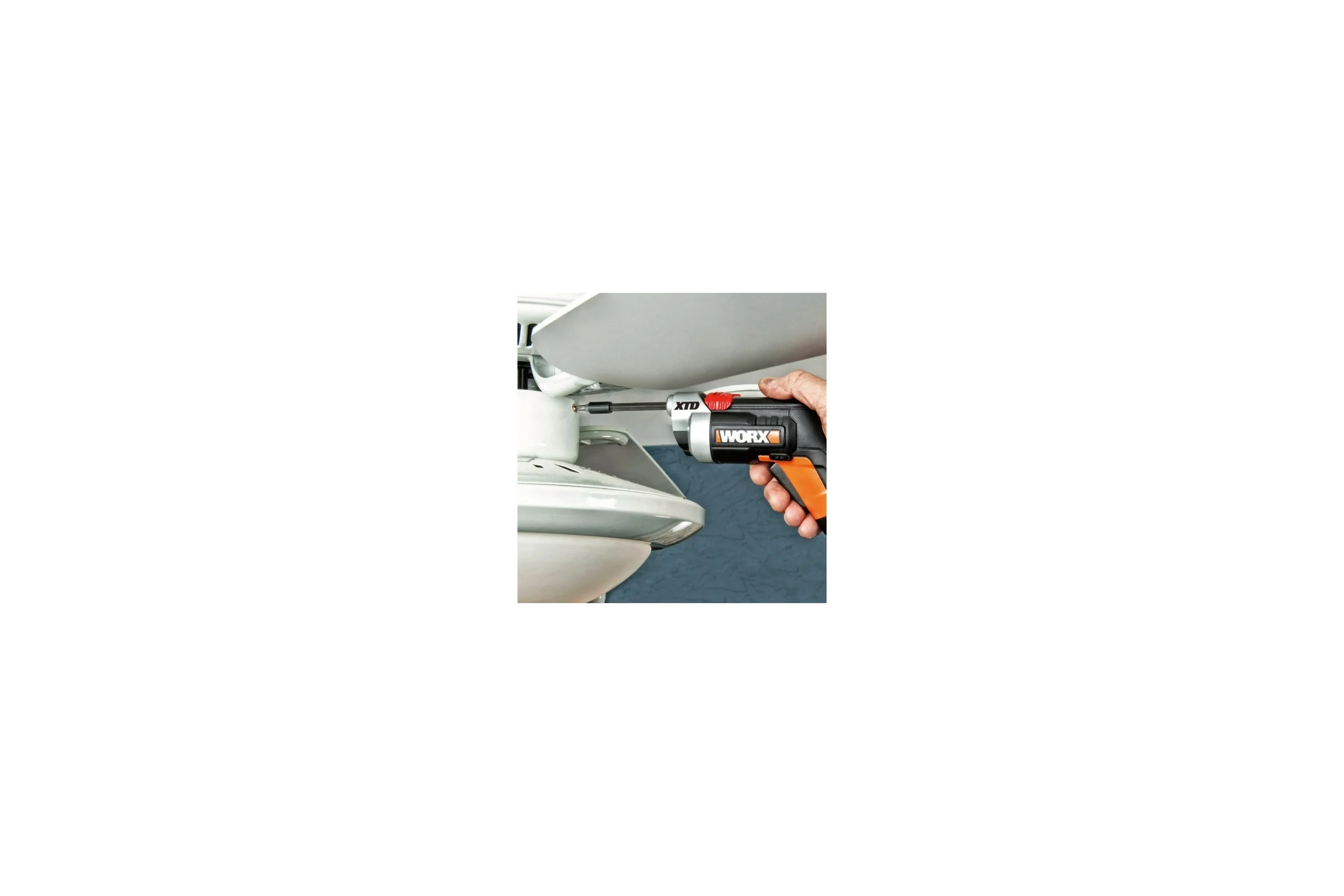 Аккумуляторная отвертка WORX + набор бит WX252