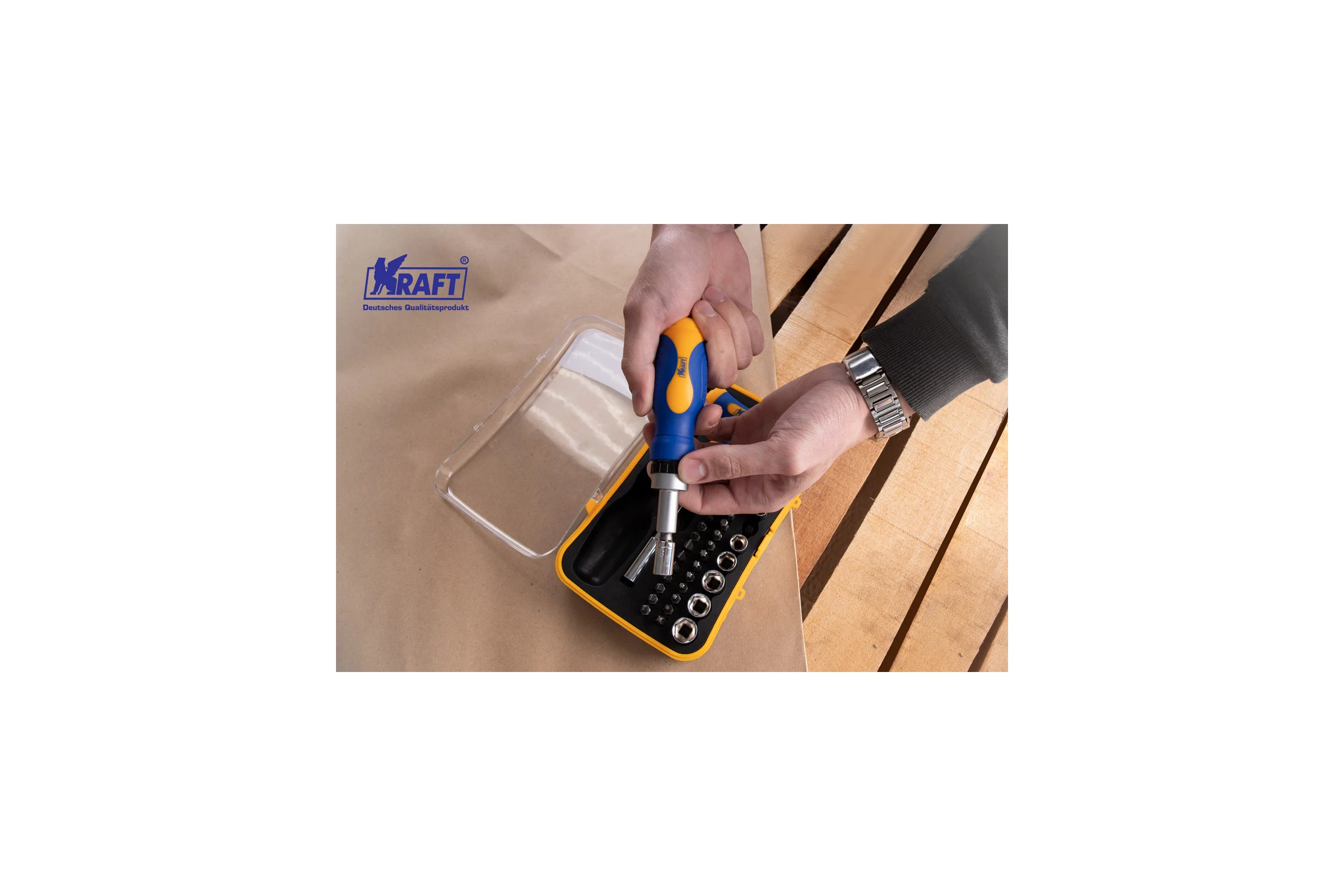 Т-образная отвертка с битами и головками 43 предмета KRAFT KT 701042