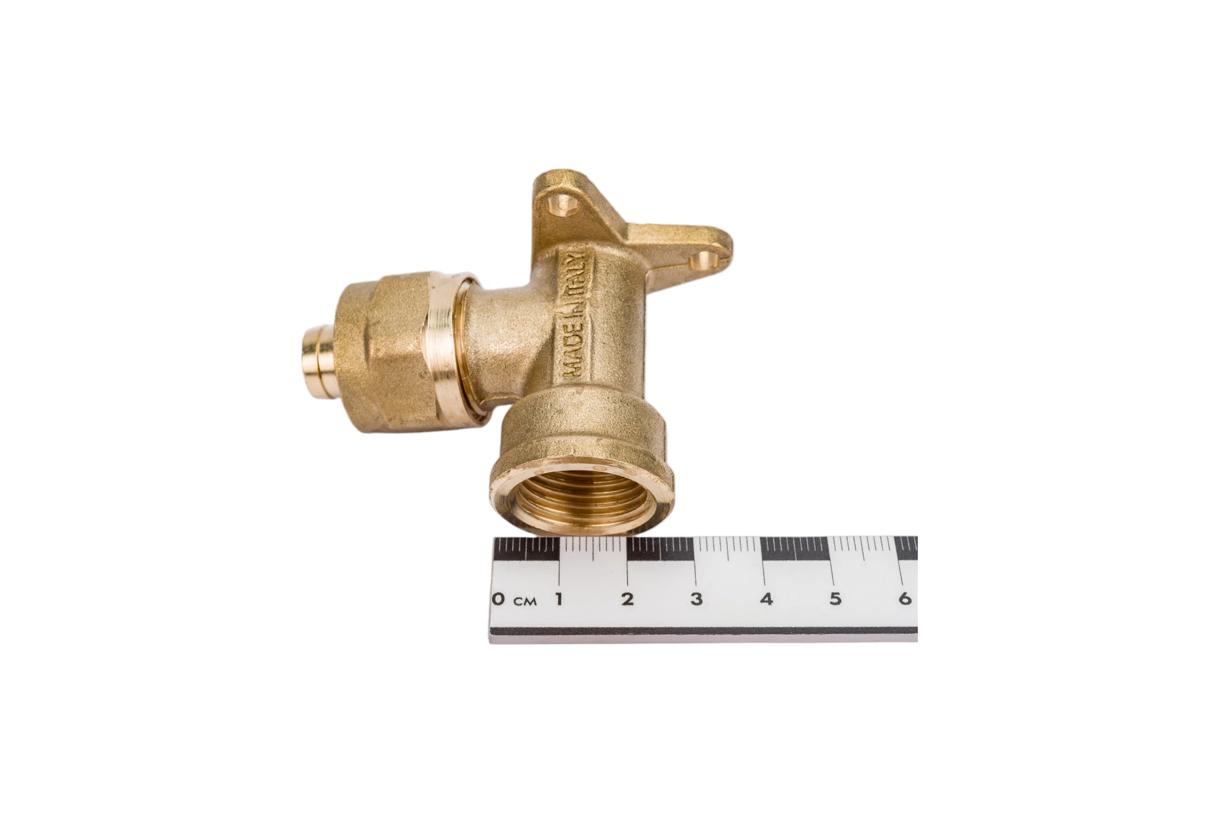 Угольник с креплением STOUT 1/2х16 винтовой SFS-0008-001216 RG008S9DJ6QJDO
