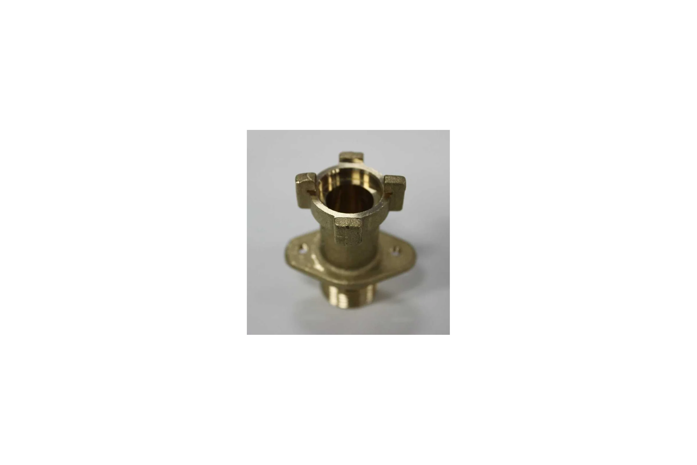 Патрубок выхода воды ГВС Baxi 710508300