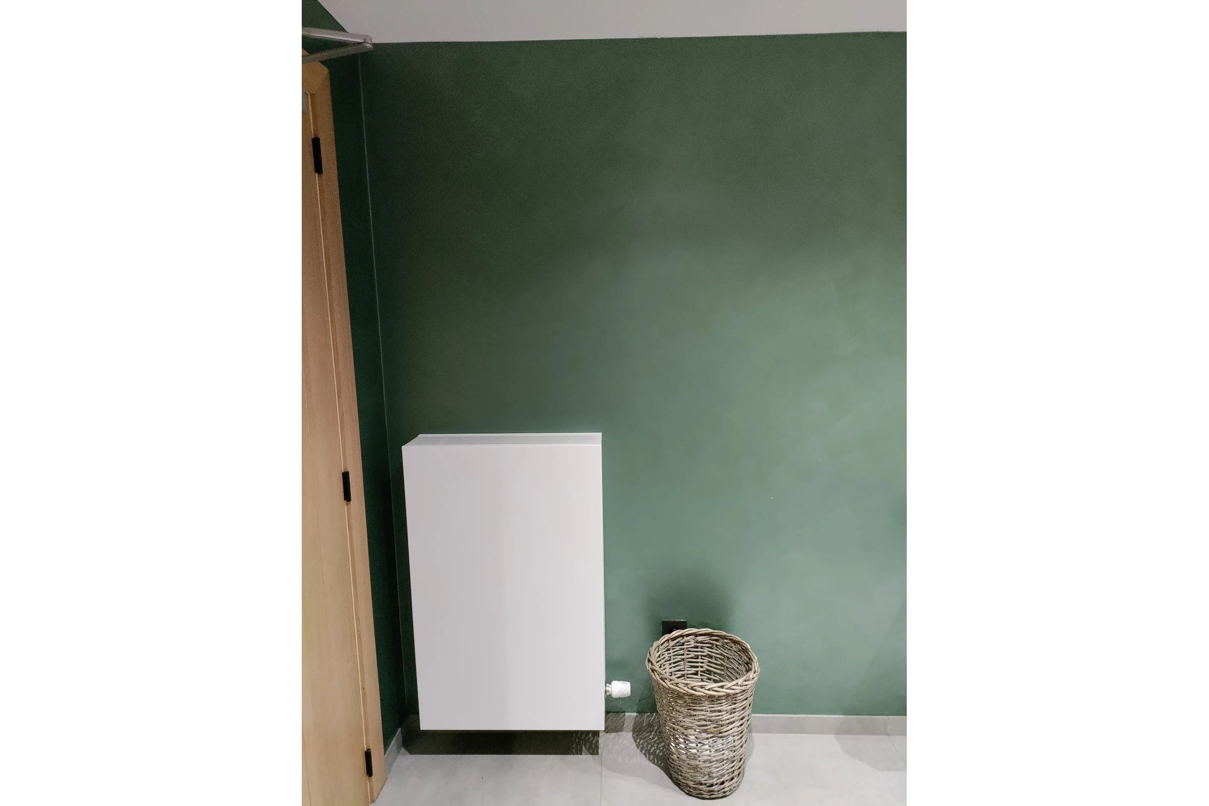 Радиатор JAGA strada h50 l090 t10_цвет 133 STRW0.05009010.133/SP
