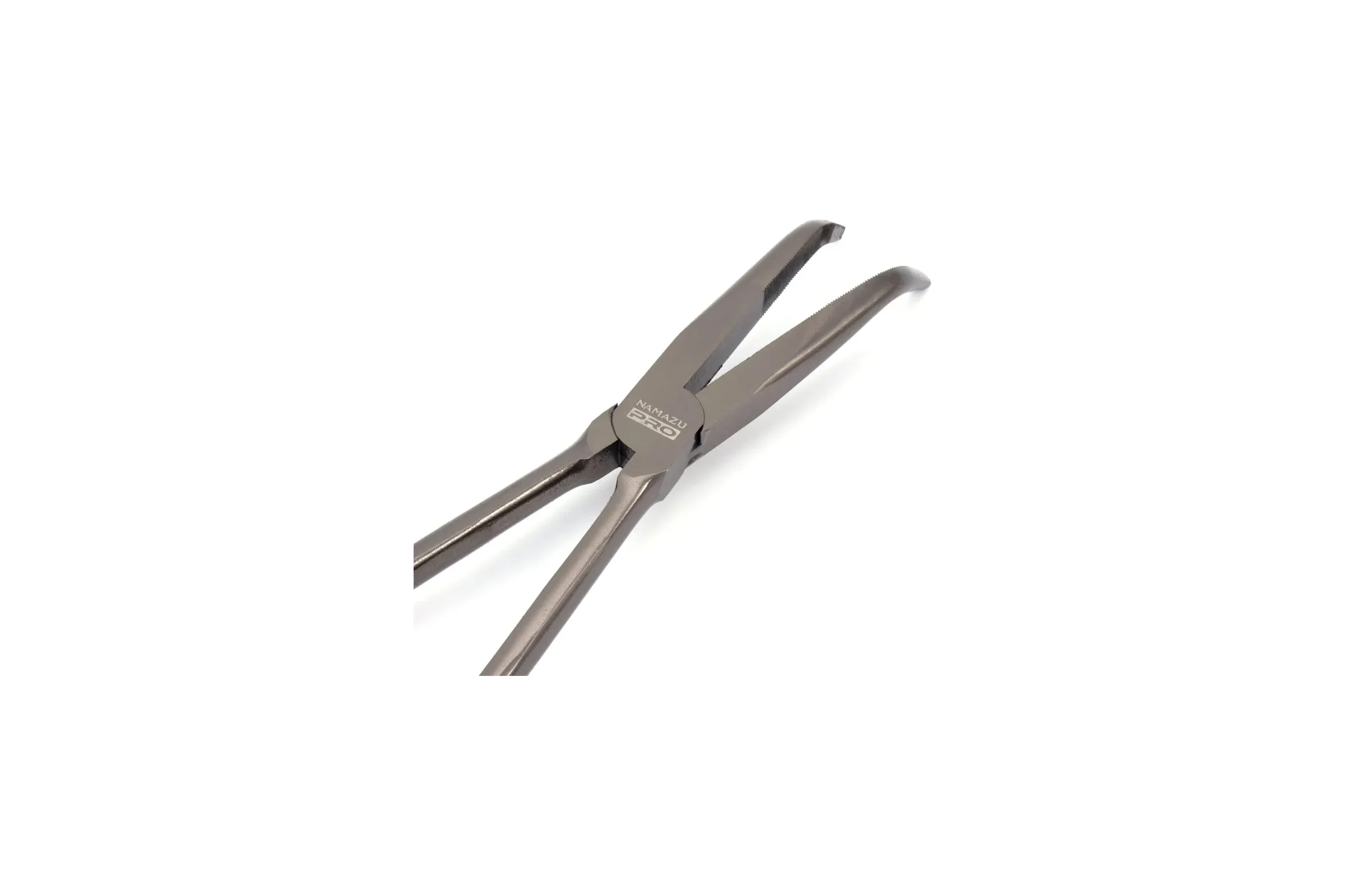 Рыболовные удлиненные изогнутые плоскогубцы Namazu pro bent nose pliers, 290 мм NP-BNP-290