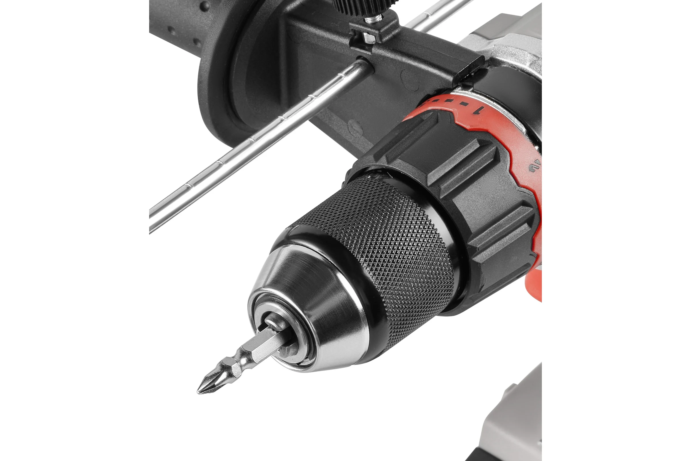 Аккумуляторная дрель-шуруповерт Crown CT21076HMX-4 BMC