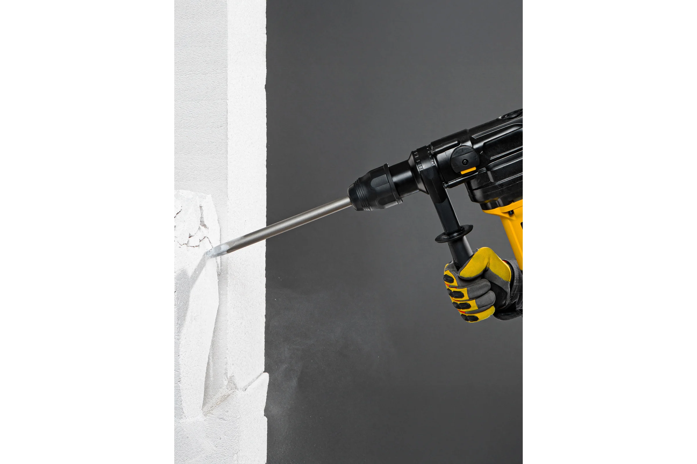 Электрический перфоратор DENZEL RHV-1050-38-max 26620