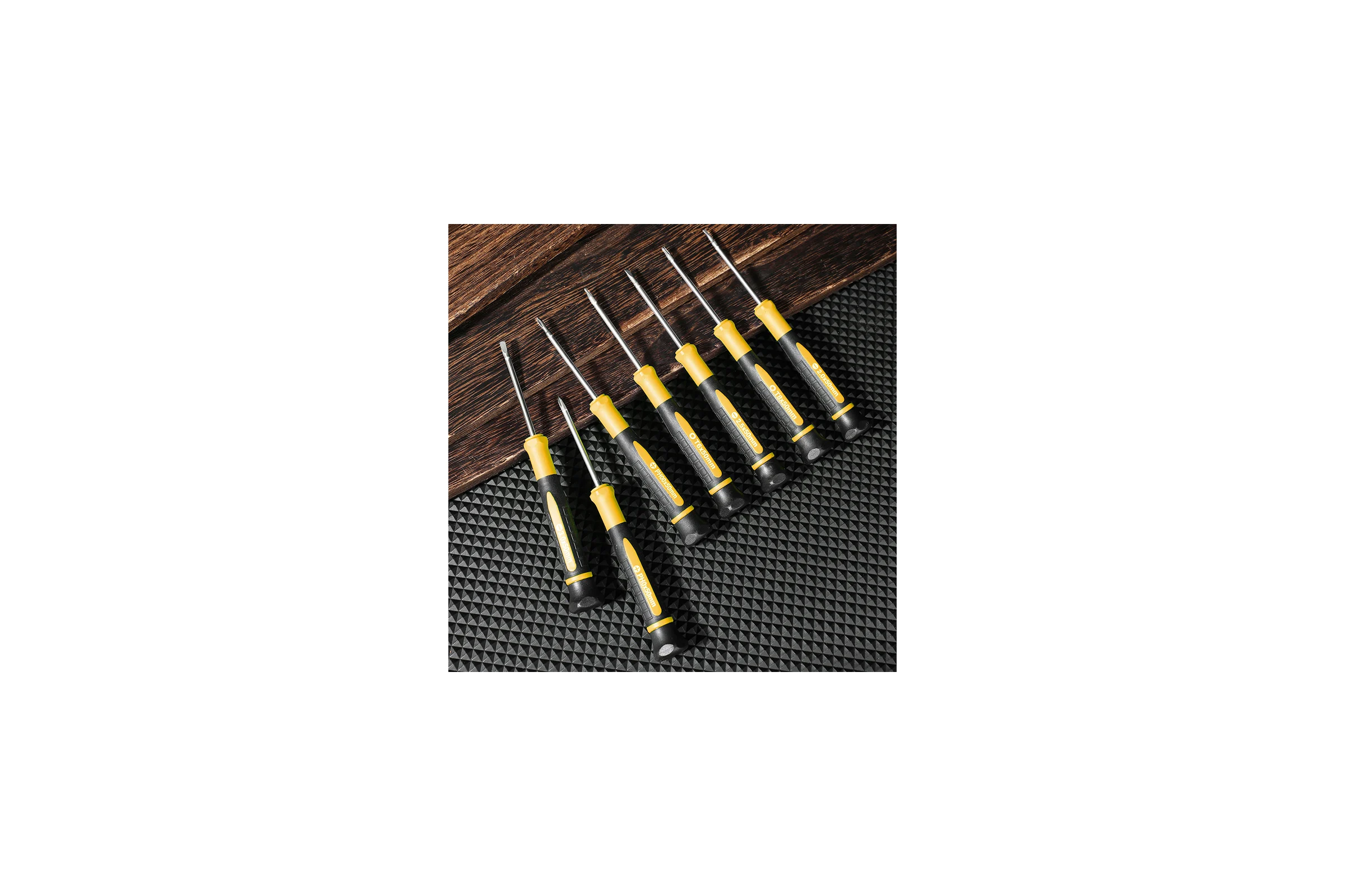 Набор прецизионных отверток DELI 7 шт (SL,PH, Torx)DL241007 (CrV сталь, пластиковый кейс) 130268