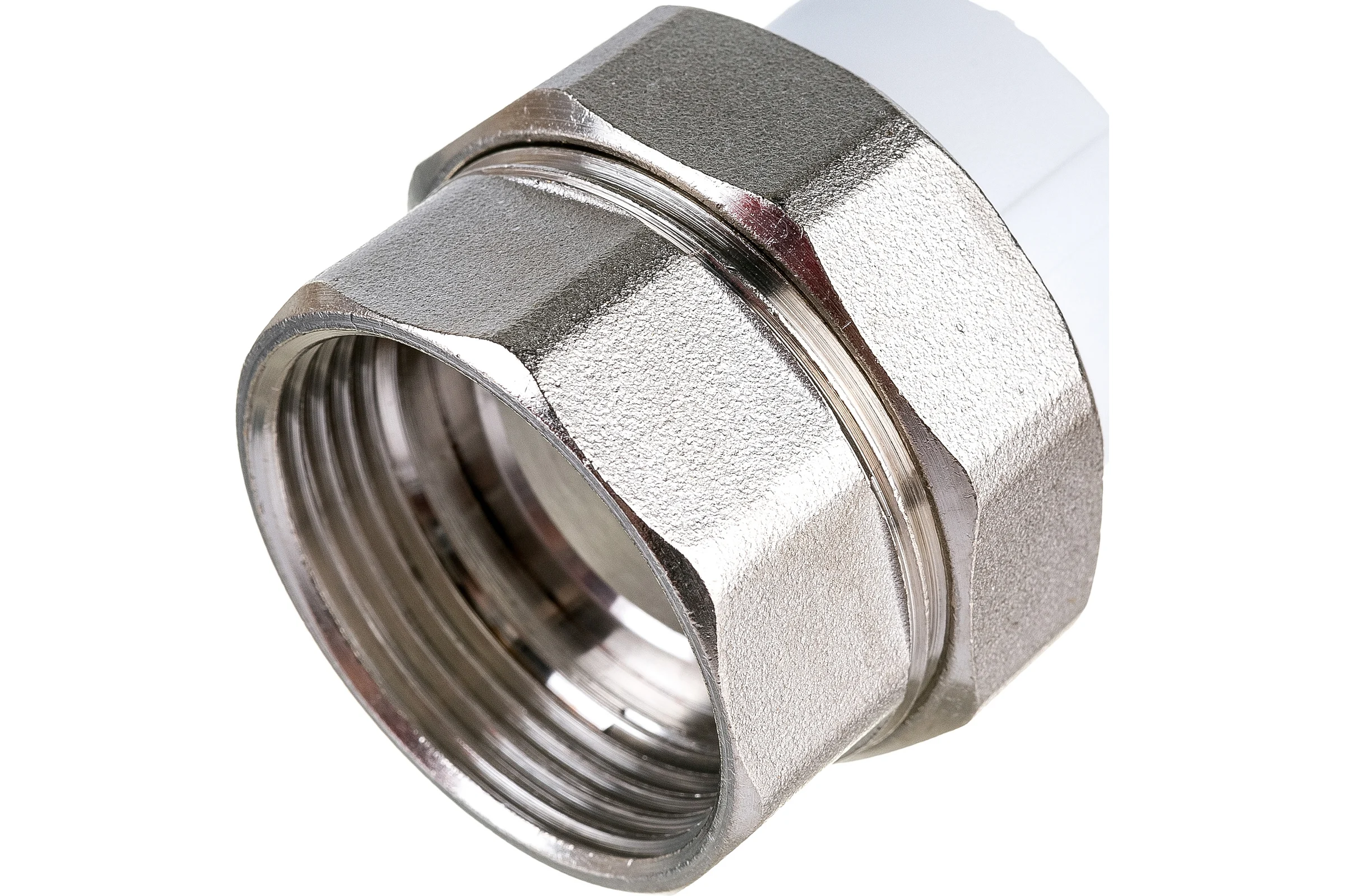 Комбинированная муфта VALFEX PP-R белая, разъем 32х1 1/4 дюйма ВР 10155132 127-0216