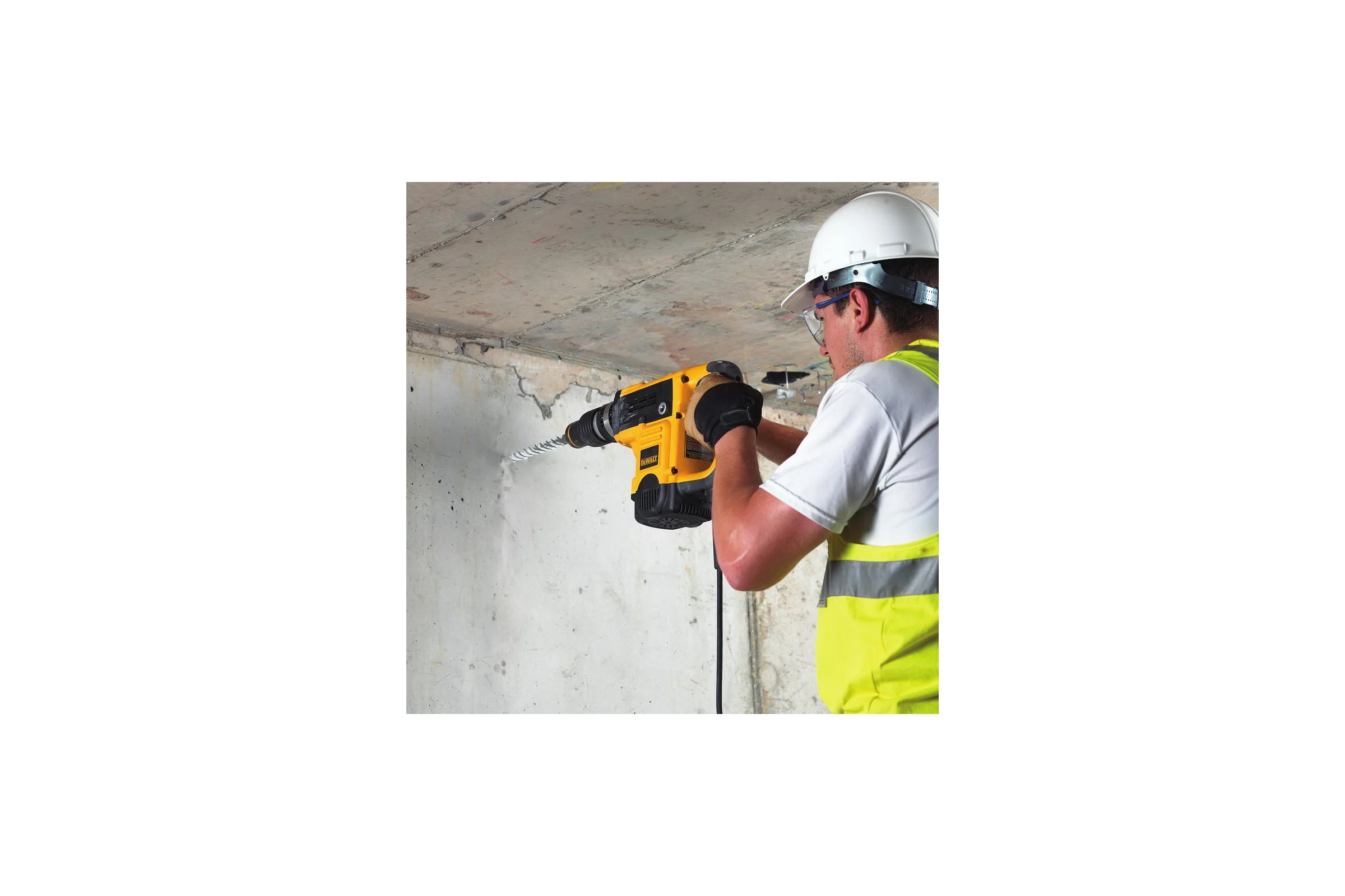 Перфоратор DEWALT D 25501 K