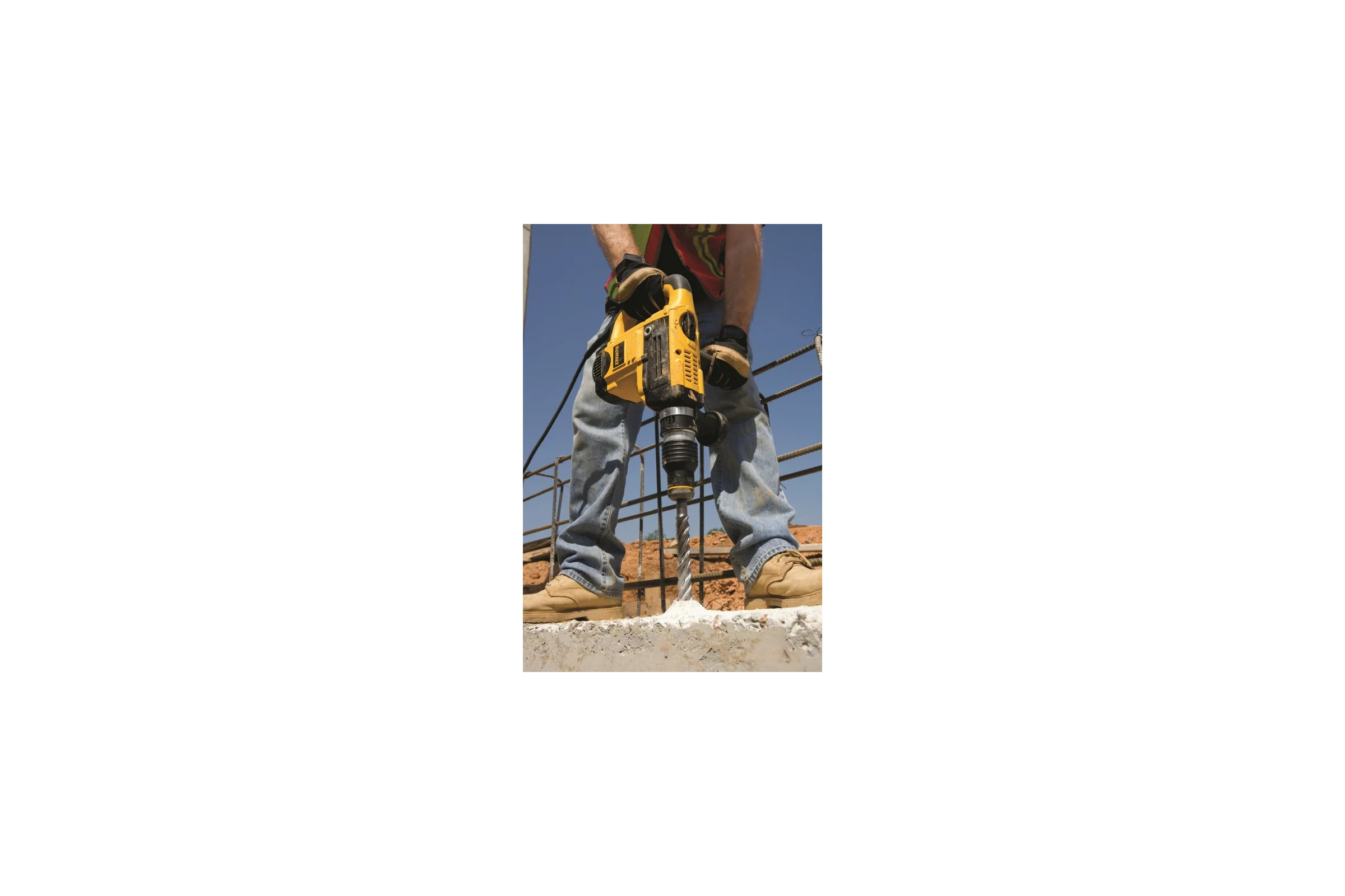 Перфоратор DEWALT D 25501 K