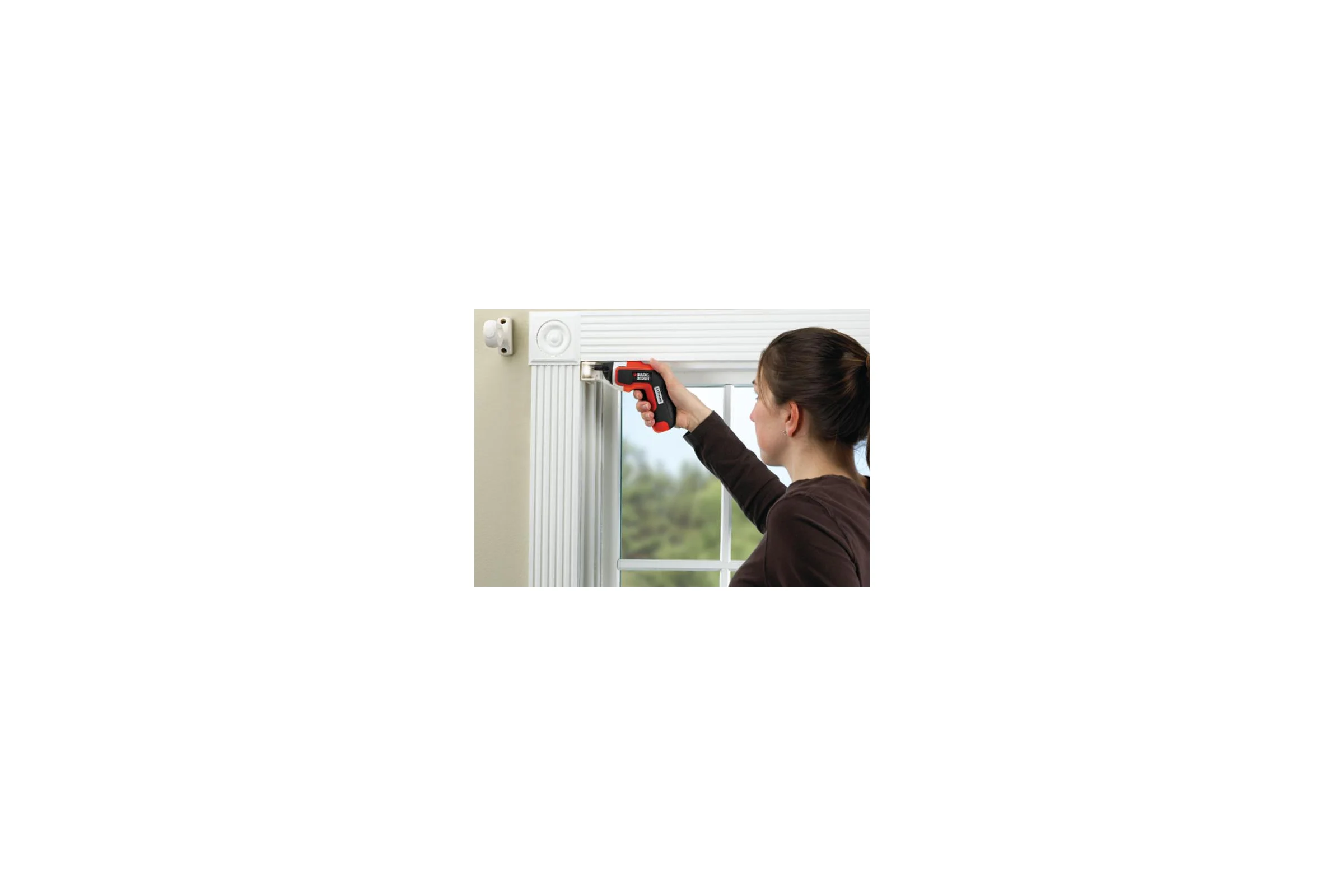 Аккумуляторная отвертка Black+DECKER KC 460 LN