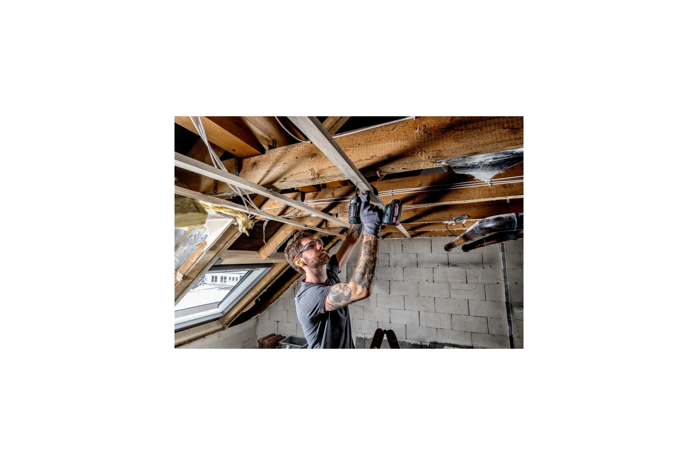 Аккумуляторная дрель + гайковерт Metabo COMBO SET 2.8.4 18V BSLTBL+SSD200LTBL 685196000