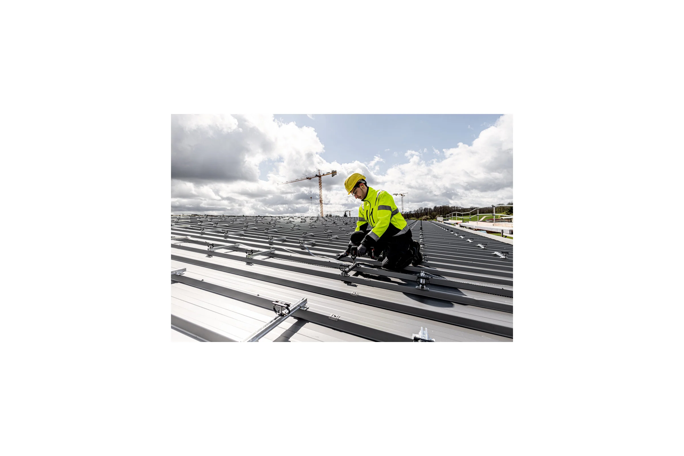 Аккумуляторная дрель + гайковерт Metabo COMBO SET 2.8.4 18V BSLTBL+SSD200LTBL 685196000