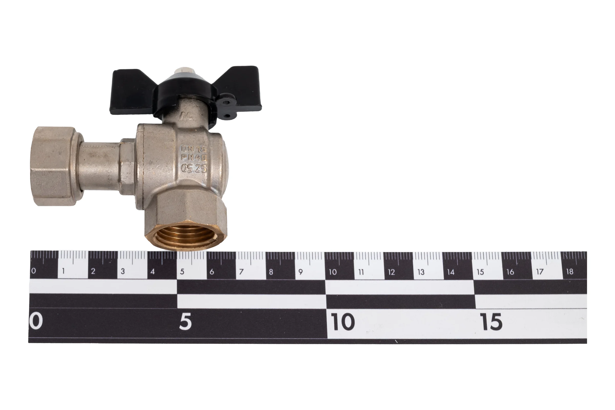 Кран угловой шаровой LD PRIDE 1/2'' вн/накидная гайка бабочка 553958