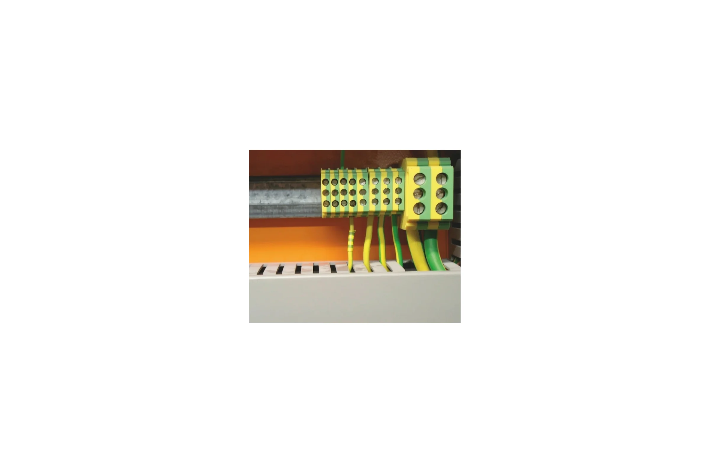 Изолента Wurth VDE зелёная 15мм х 10м 09851092 061 10