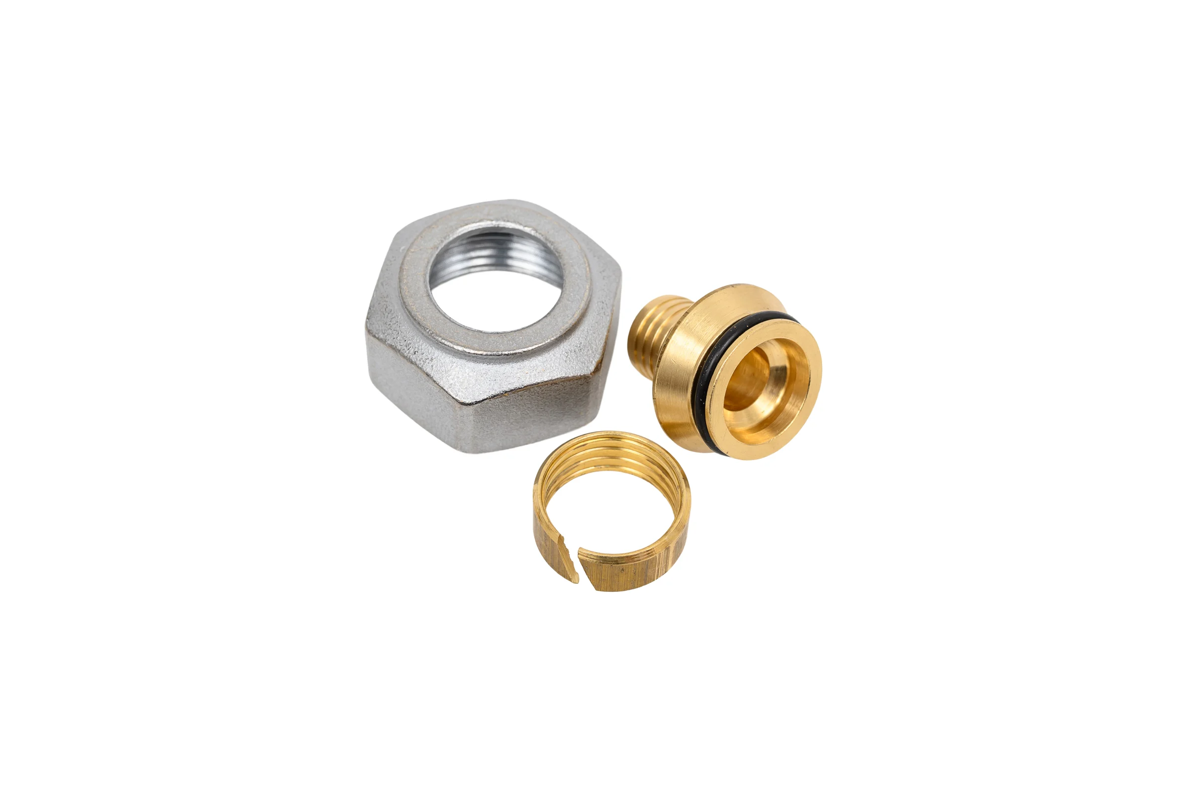 Переходник Giacomini МП латунь R179E Дн 16х2,2х3/4 с евроконусом R179EX028 127-4630