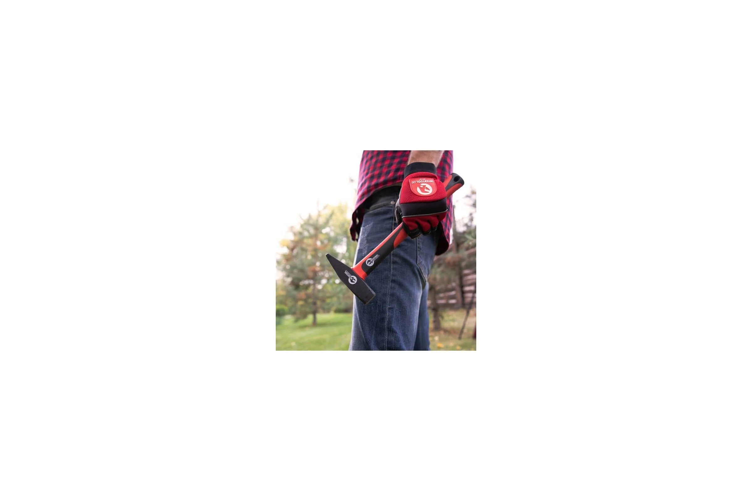 Молоток INTERTOOL 500 г, ручка из фибергласа HT-0205