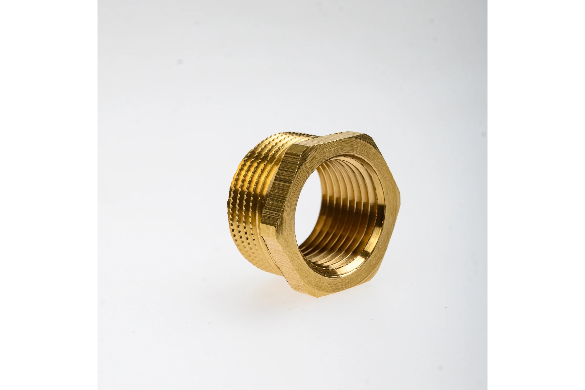 Футорка HG 3/4" НР x 1/2" ВР 1897902