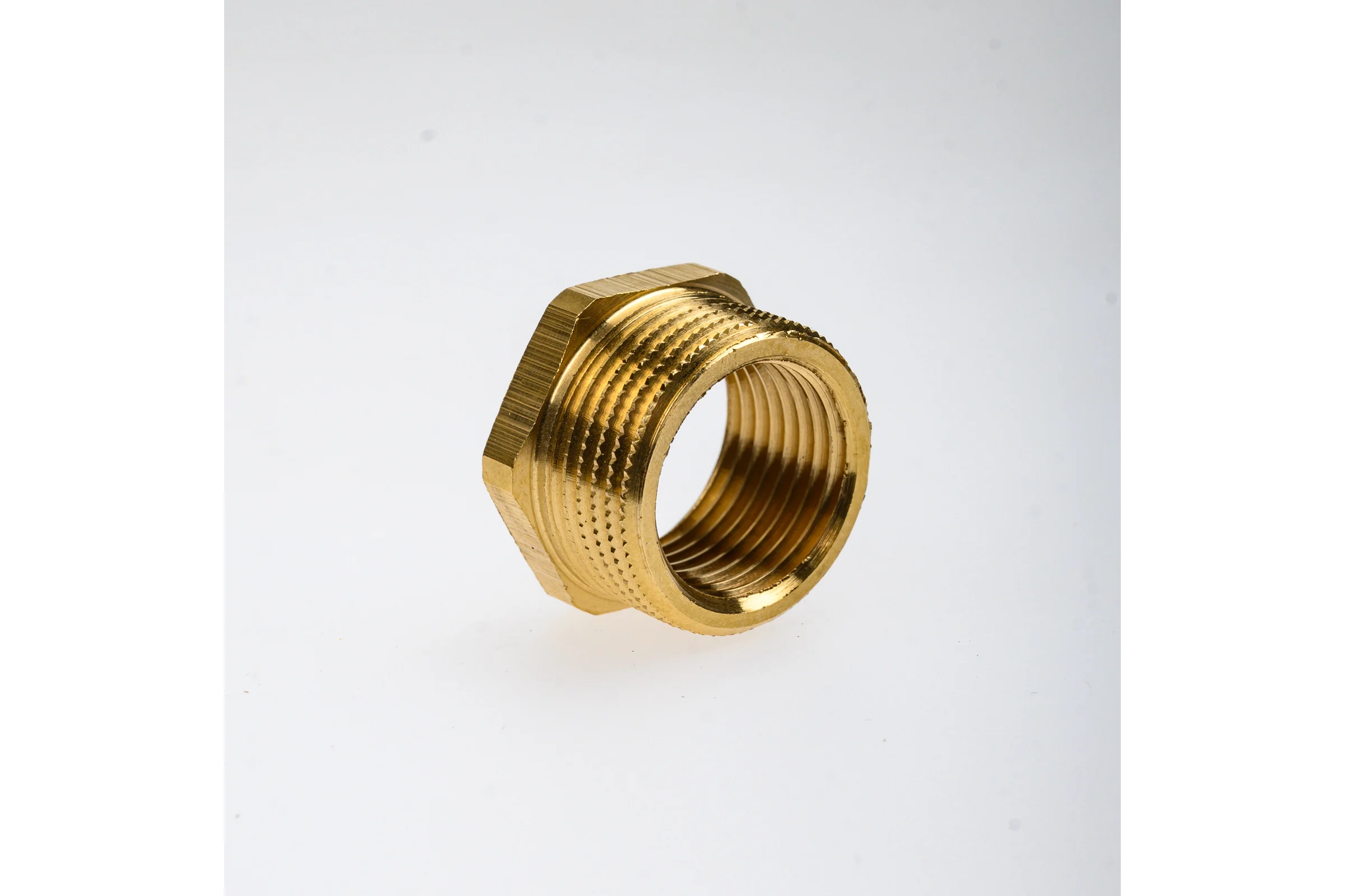 Футорка HG 3/4" НР x 1/2" ВР 1897902