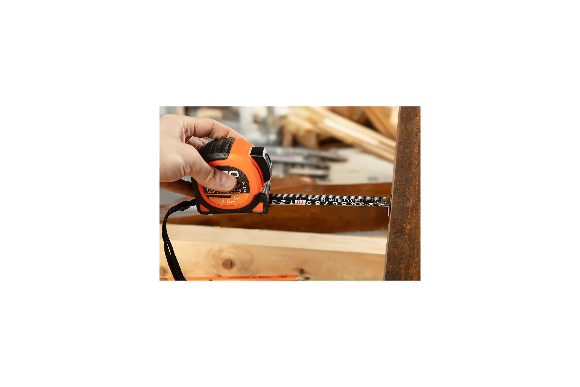 Стальная рулетка NEO TOOLS Super Black 5 м, 19 мм, автоблокировка, две кнопки остановки, магнит 67-242