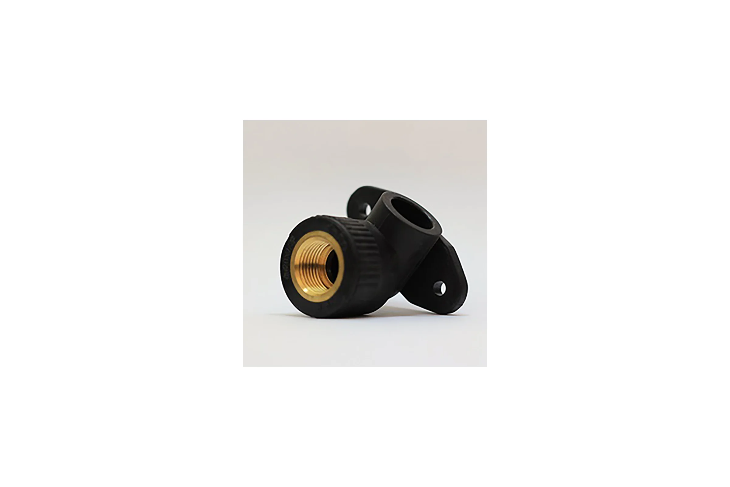 Водорозетка Blue Ocean UV-pro Black с внутренней резьбой, 20x1/2", черная с защитой от ультрафиолета PPRF/IT90E-1-UV(Bk)-20х1/2"