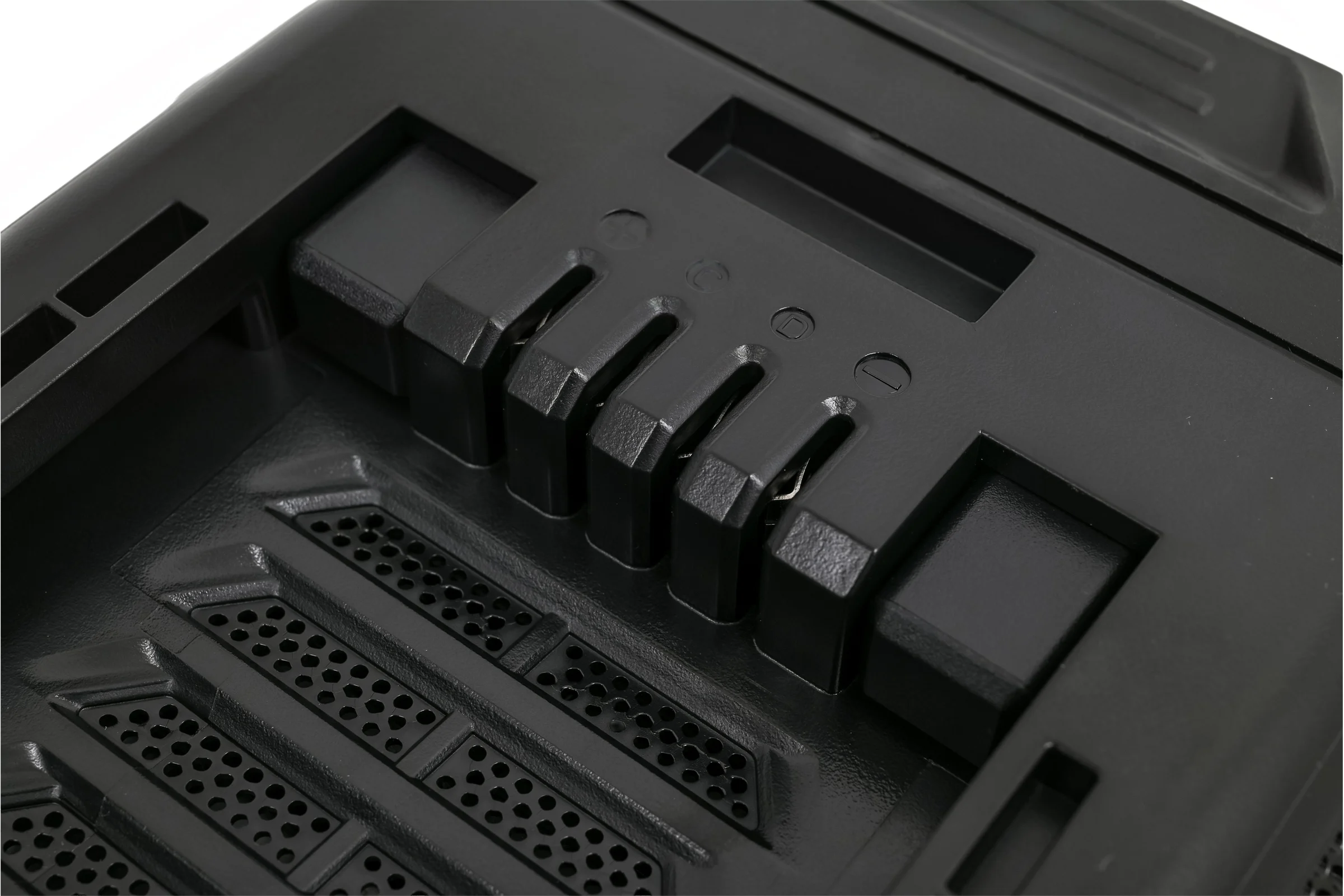 Аккумуляторная батарея SENIX X6 60 V, 6 Ач, Li-ion B60X6