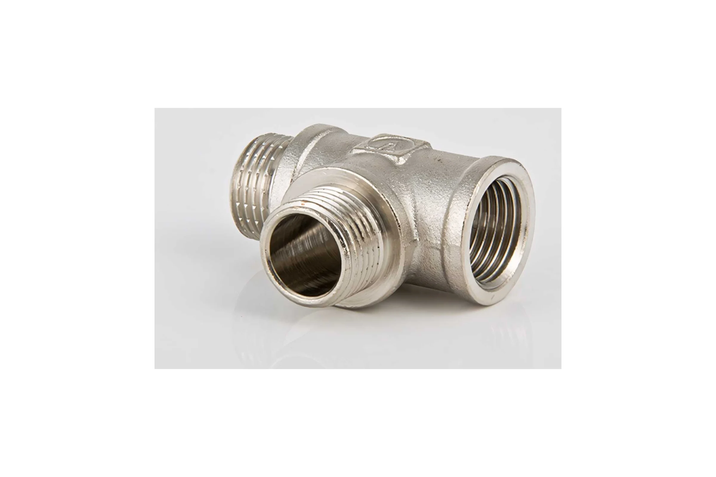 Комплект Valtec _51 VI7 Тройник с двумя переходами на нар. р. 1/2 вн.-нар.-нар. VTr.133.N.0004 5 штук VT.VI7.K51.1330004.5