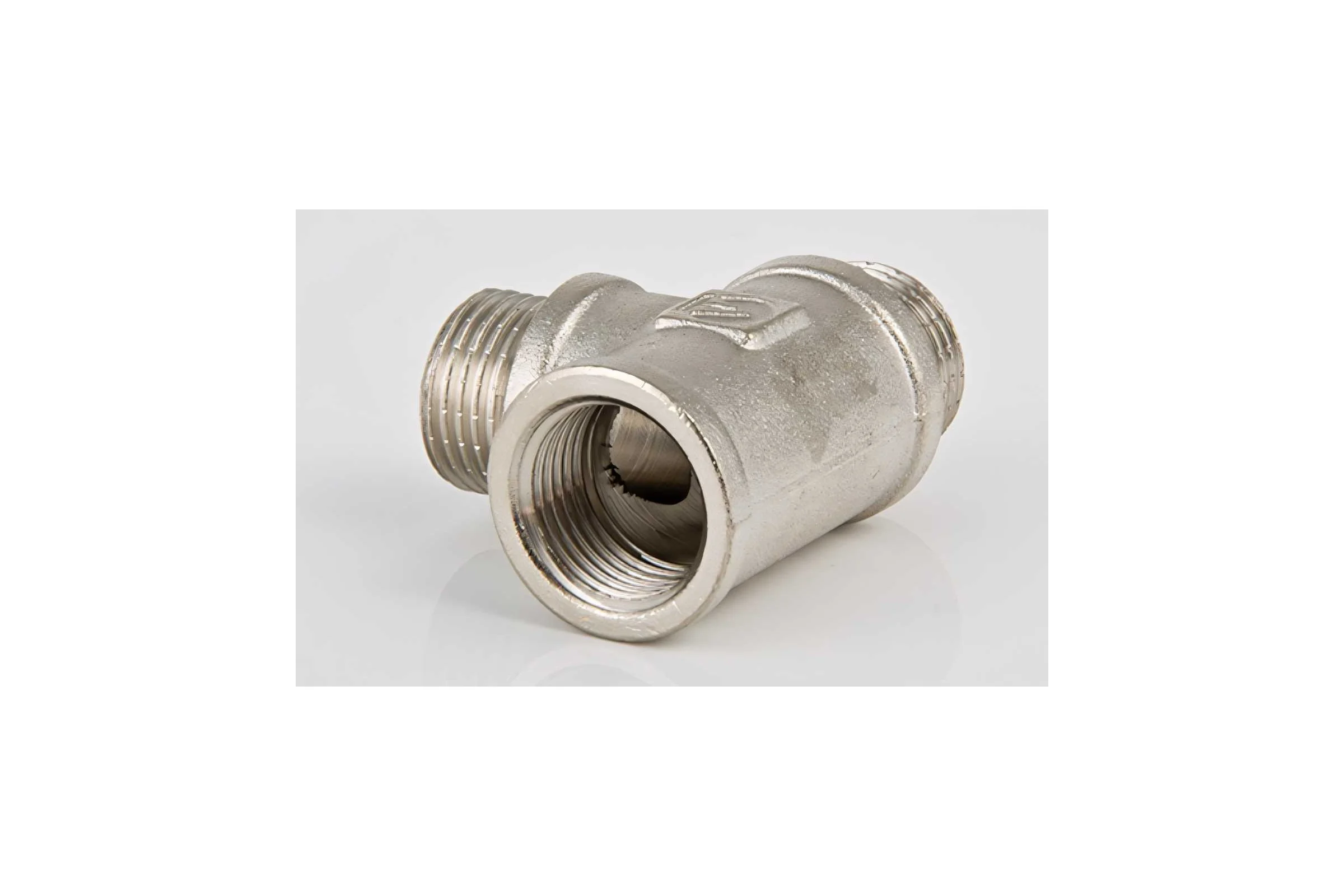Комплект Valtec _51 VI7 Тройник с двумя переходами на нар. р. 1/2 вн.-нар.-нар. VTr.133.N.0004 5 штук VT.VI7.K51.1330004.5