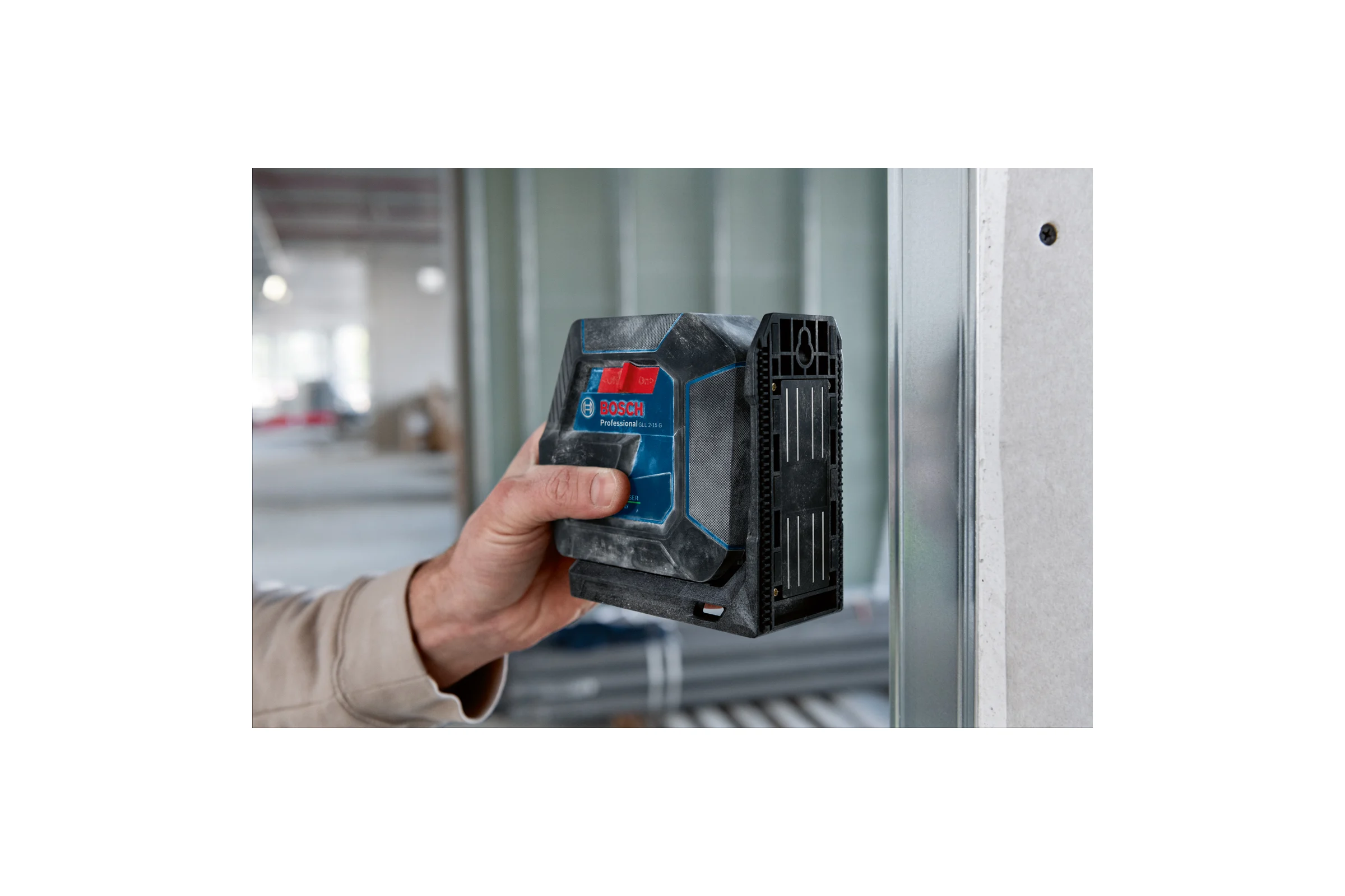 Лазерный нивелир Bosch GLL 2-15 G + LB10 0601063W00