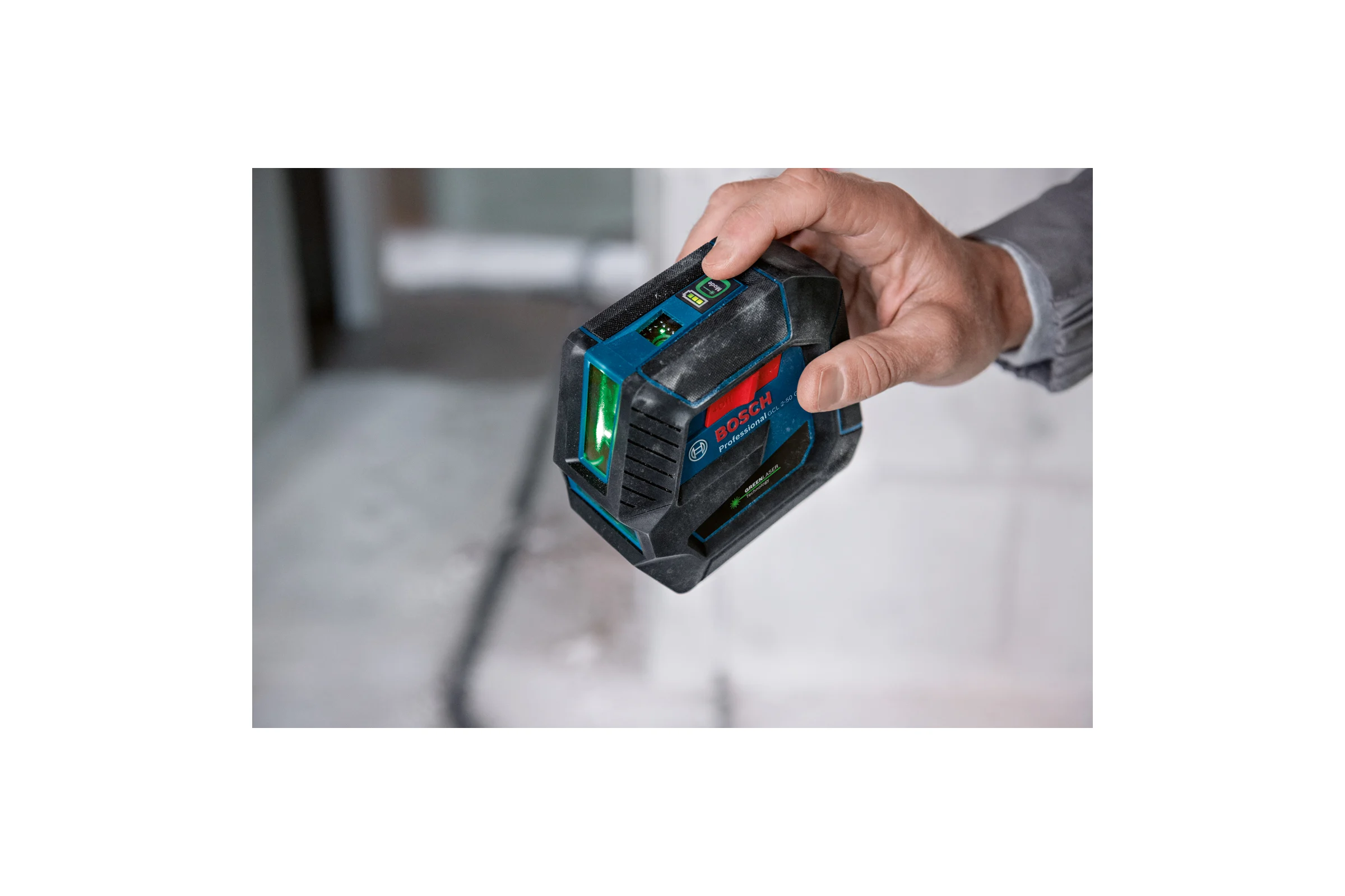 Комби-лазер Bosch GCL 2-50 G + RM 10 + BT 150 0601066M01
