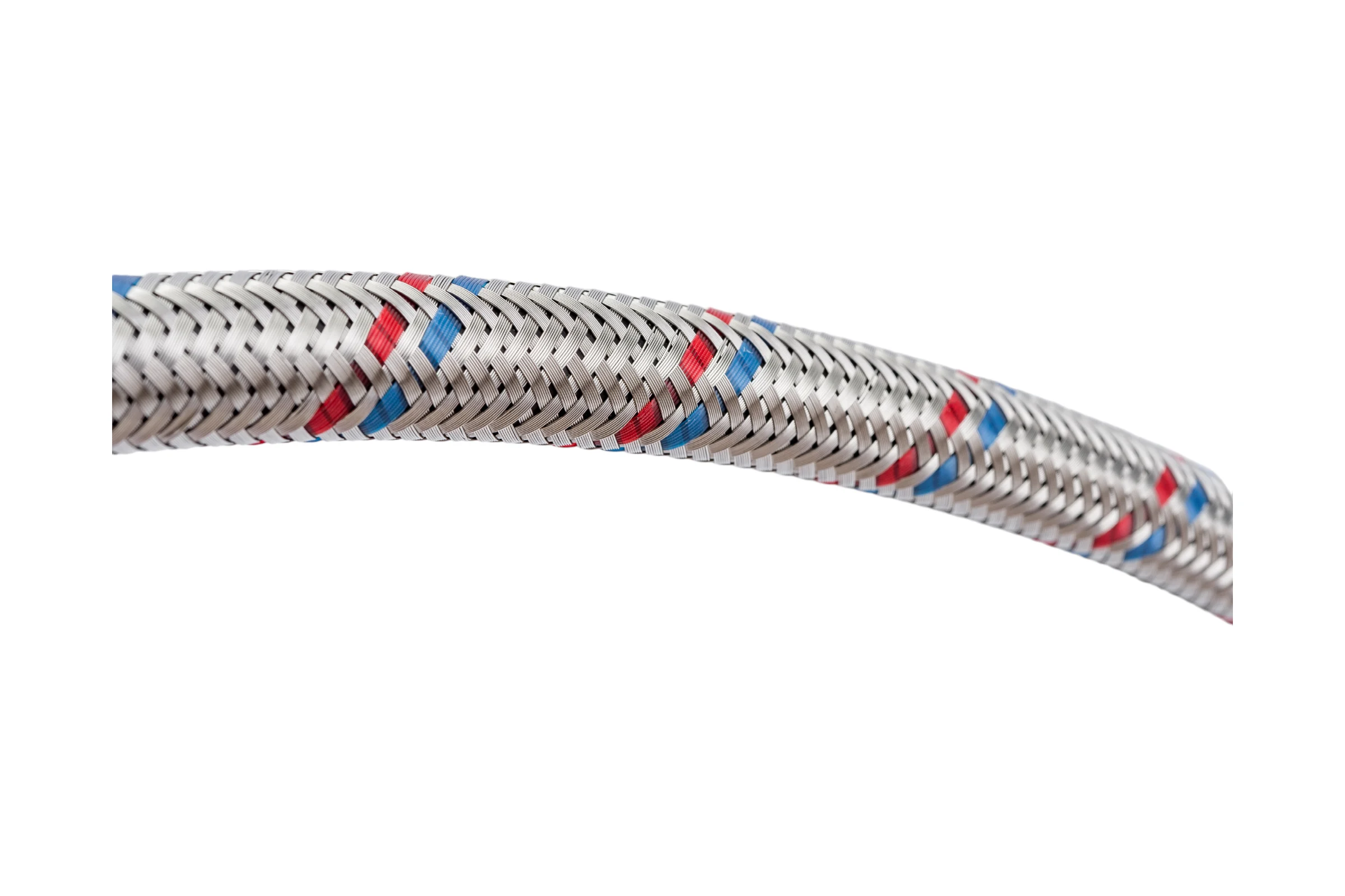 Подводка для воды (М10х35 мм; G1/2; 0.6 м; гайка-штуцер) Valtec VTf.004.IS.0435060