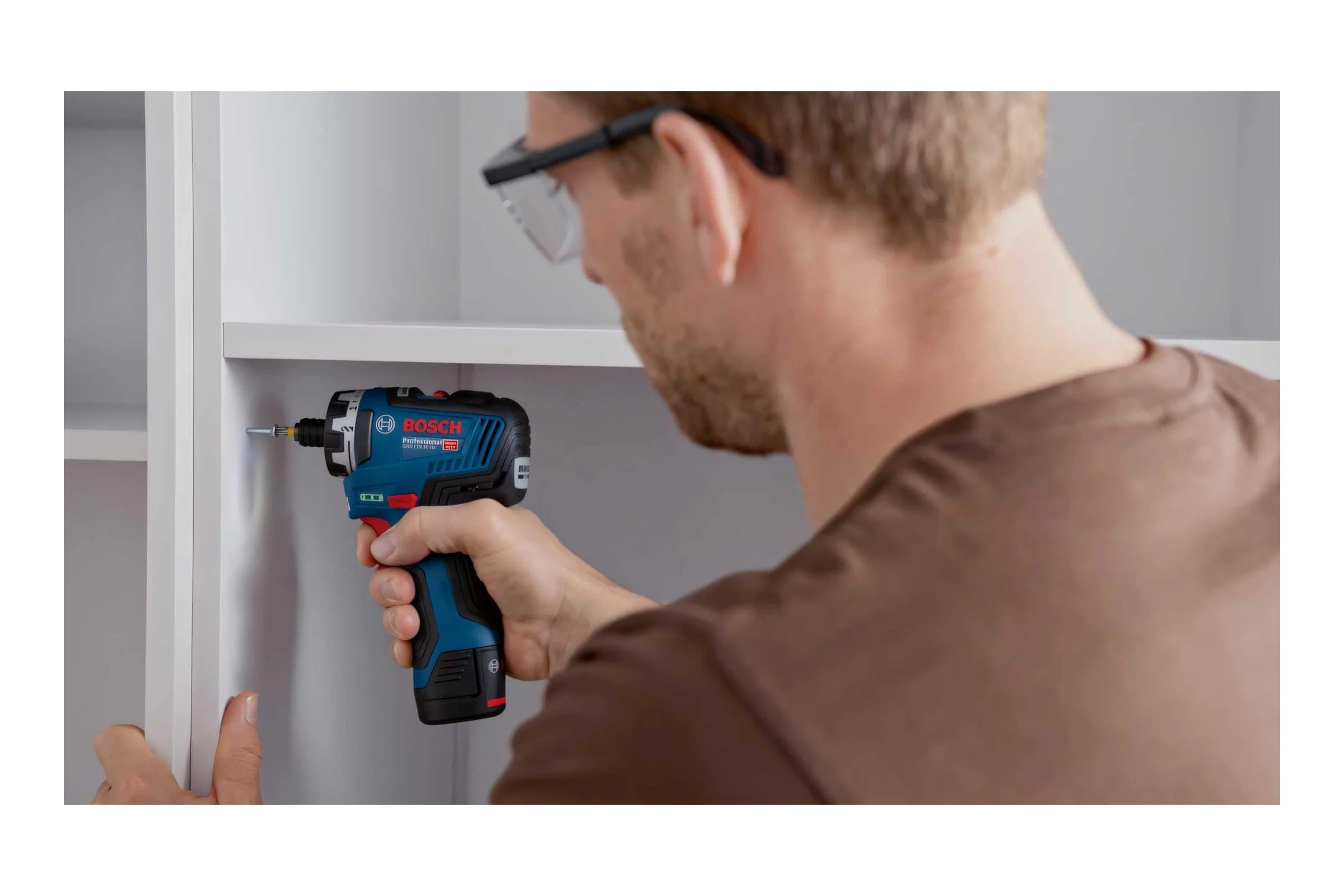 Аккумуляторный шуруповерт Bosch GSR 12V-35 HX 06019J9102
