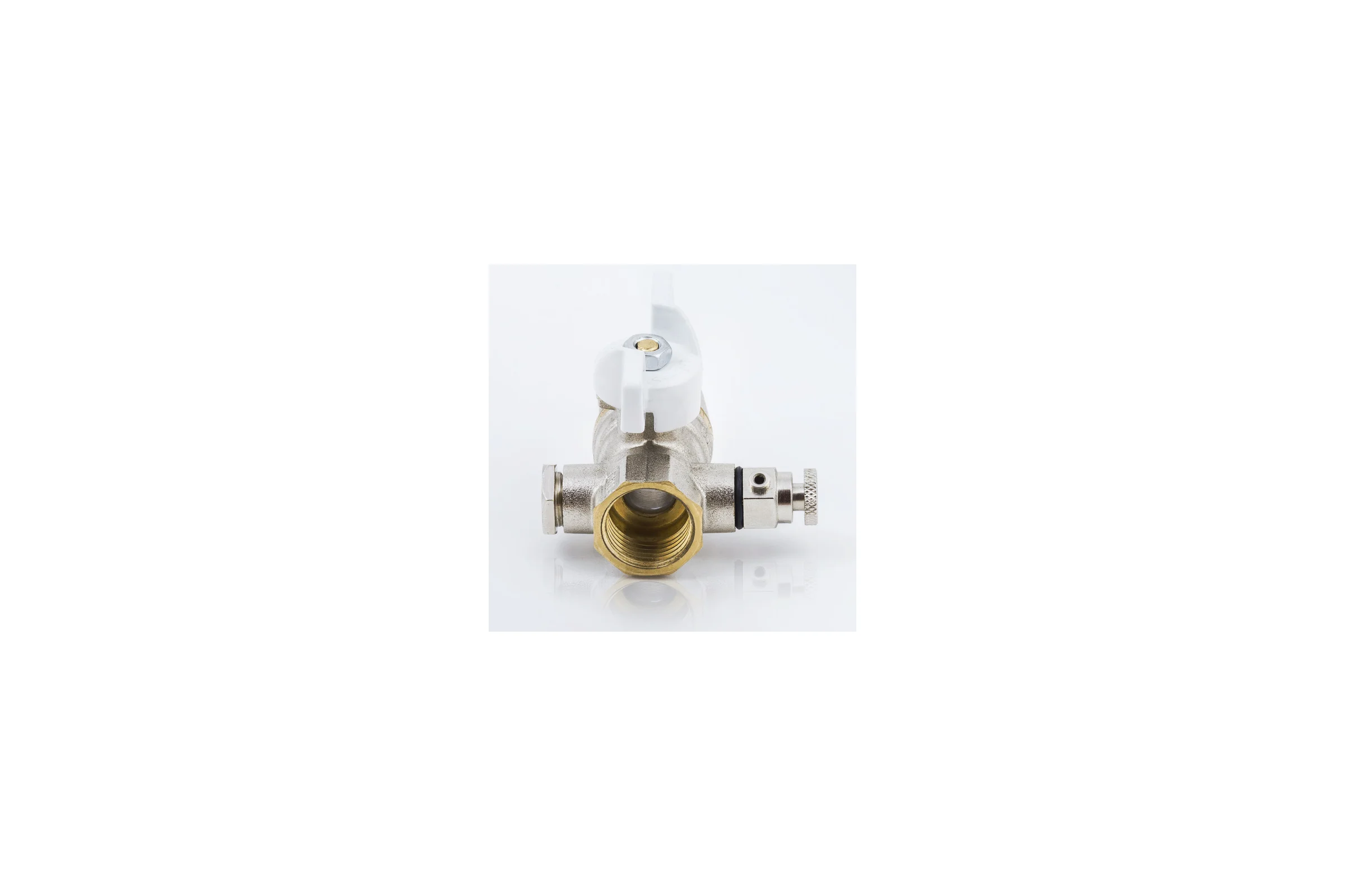 Кран шаровой латунный Aquasfera 1133 Standard никелированный, Ду15, Ру40, муфта/муфта, бабочка, с воздухоотводчиком 1133-01 107-8256