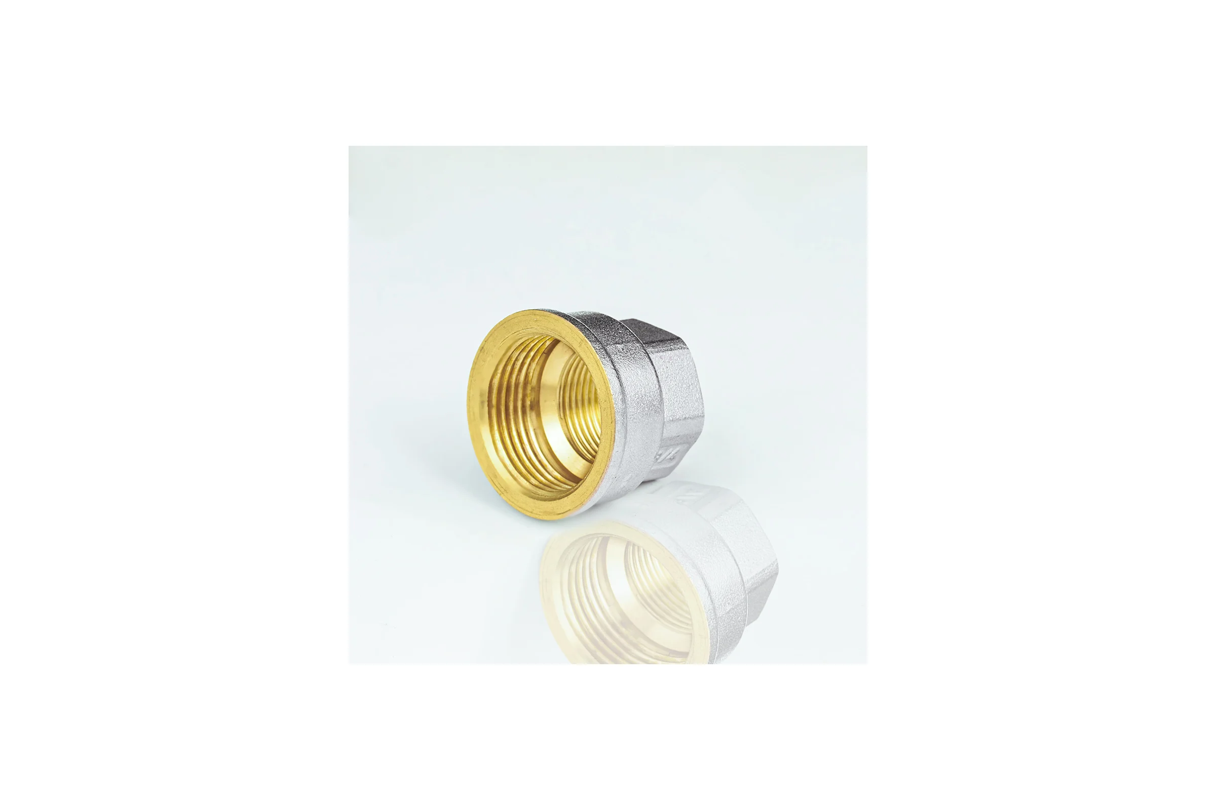 Муфта латунная переходная Aquasfera Ду15x10, муфта/муфта, никель 9019-09 128-6197