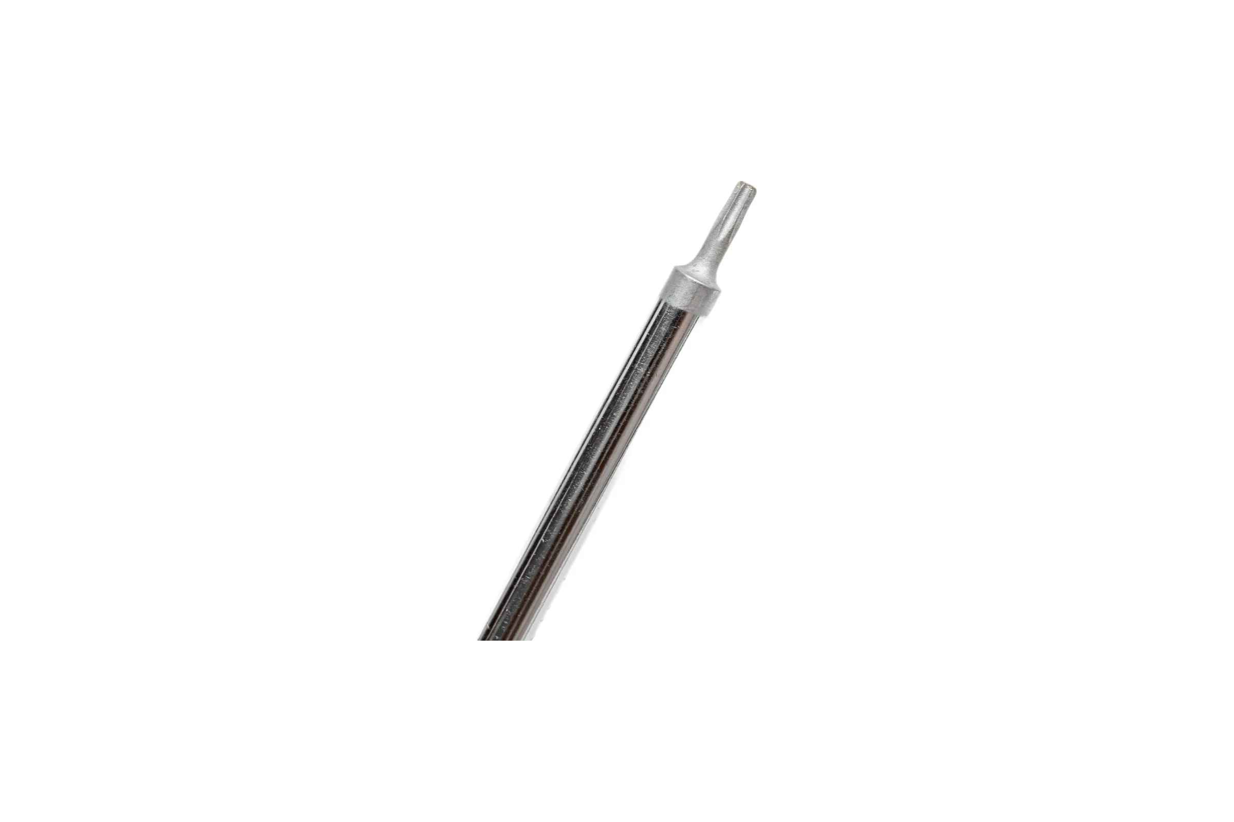 Отвертка YATO TORX Т6 х 75мм SVCM55 резиновая ручка YT-2742