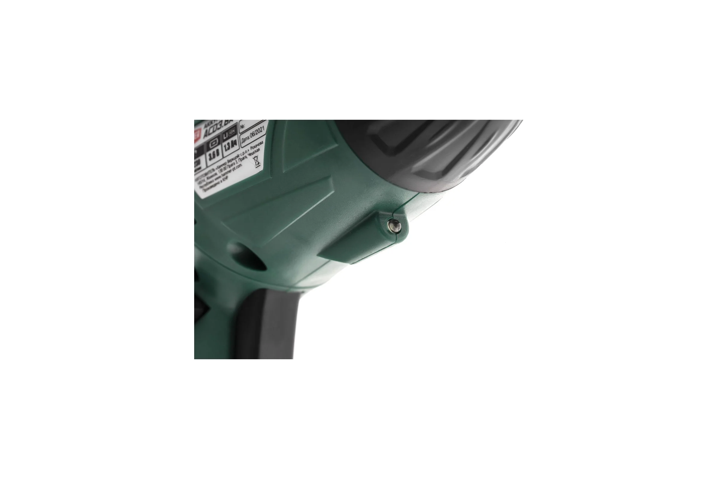 Аккумуляторная отвертка Hammer Flex с набором бит, 3.6 В 1.3 Ач, 4 Нм, Li-Ion ACD3.6A