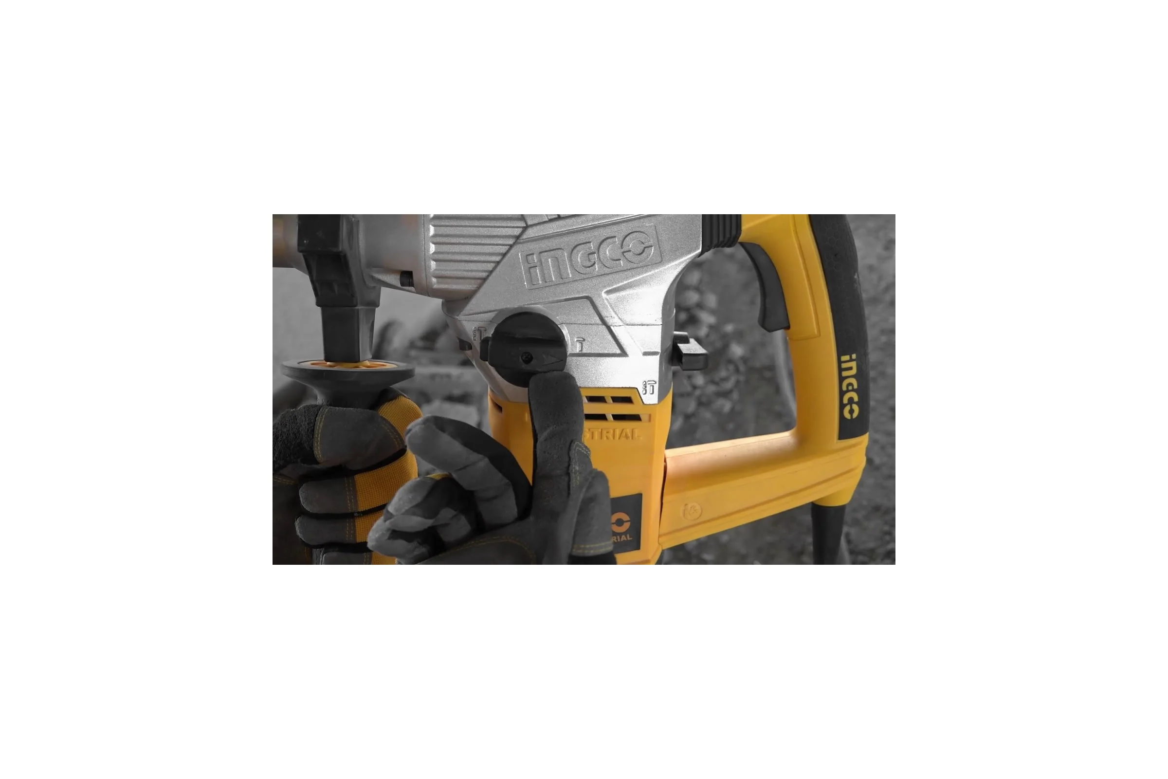 Перфоратор INGCO INDUSTRIAL RH15008