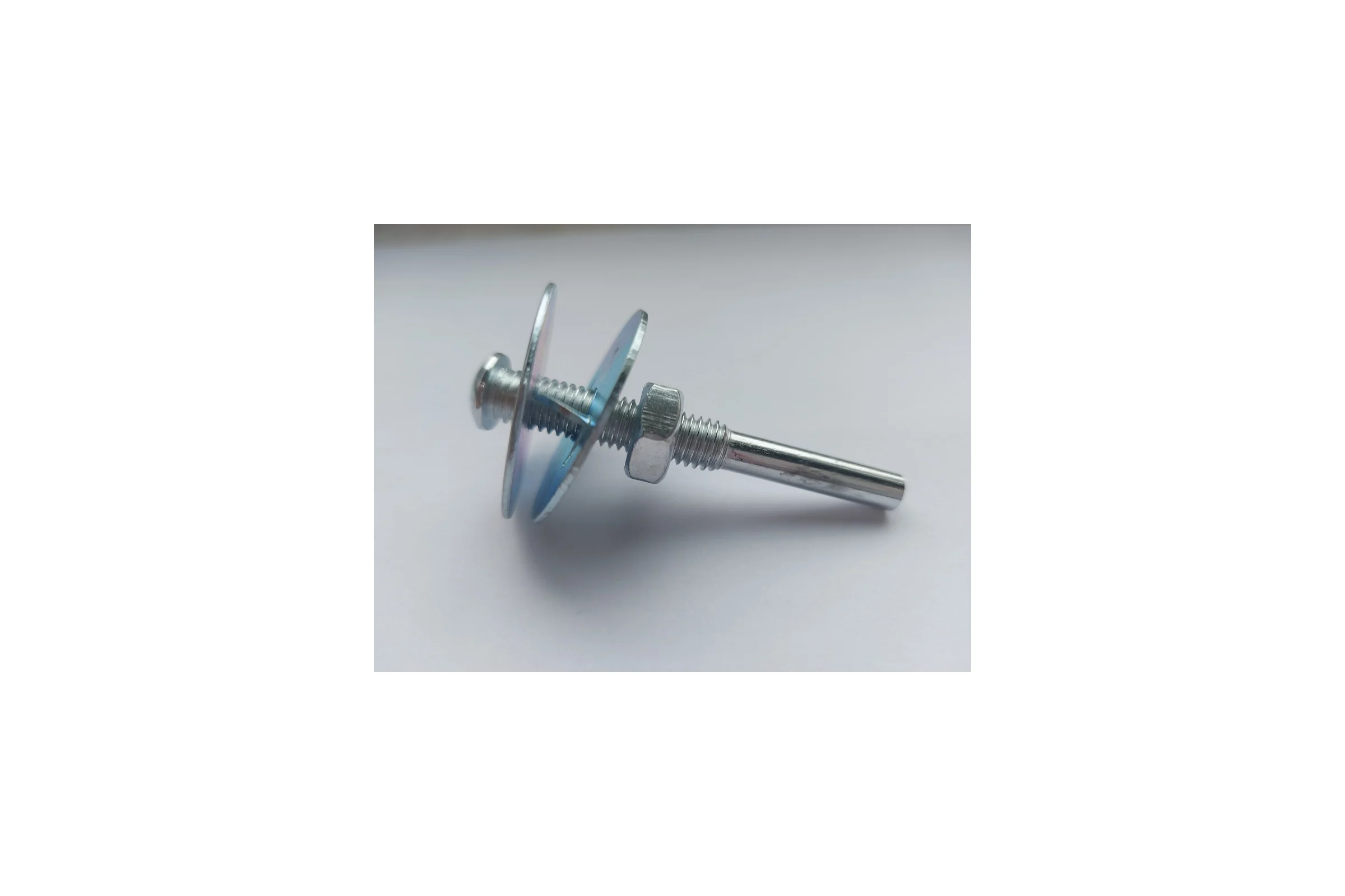 Шпиндель для диска для снятия ржавчины AbraTechnic ABR-screw-spn