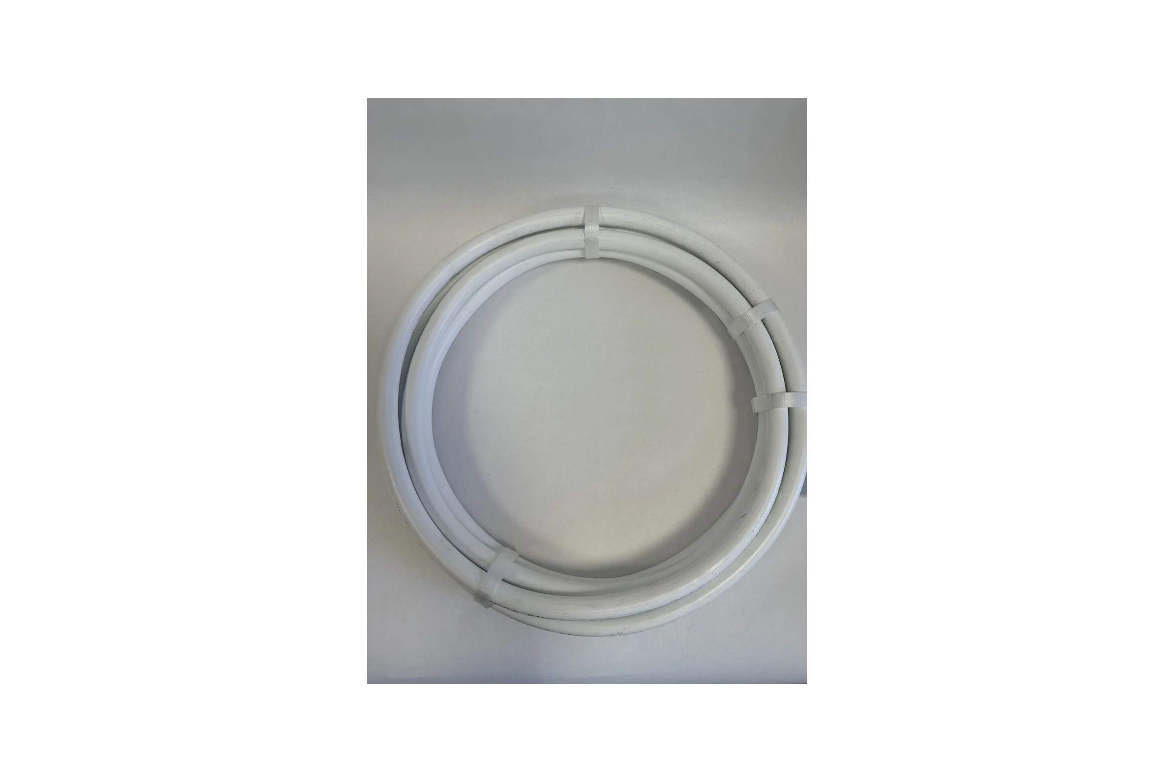 Труба HENCO RIXc, PEXc-AL-PEXc, 16x2, бухта 5 метров 05-R160212-KB