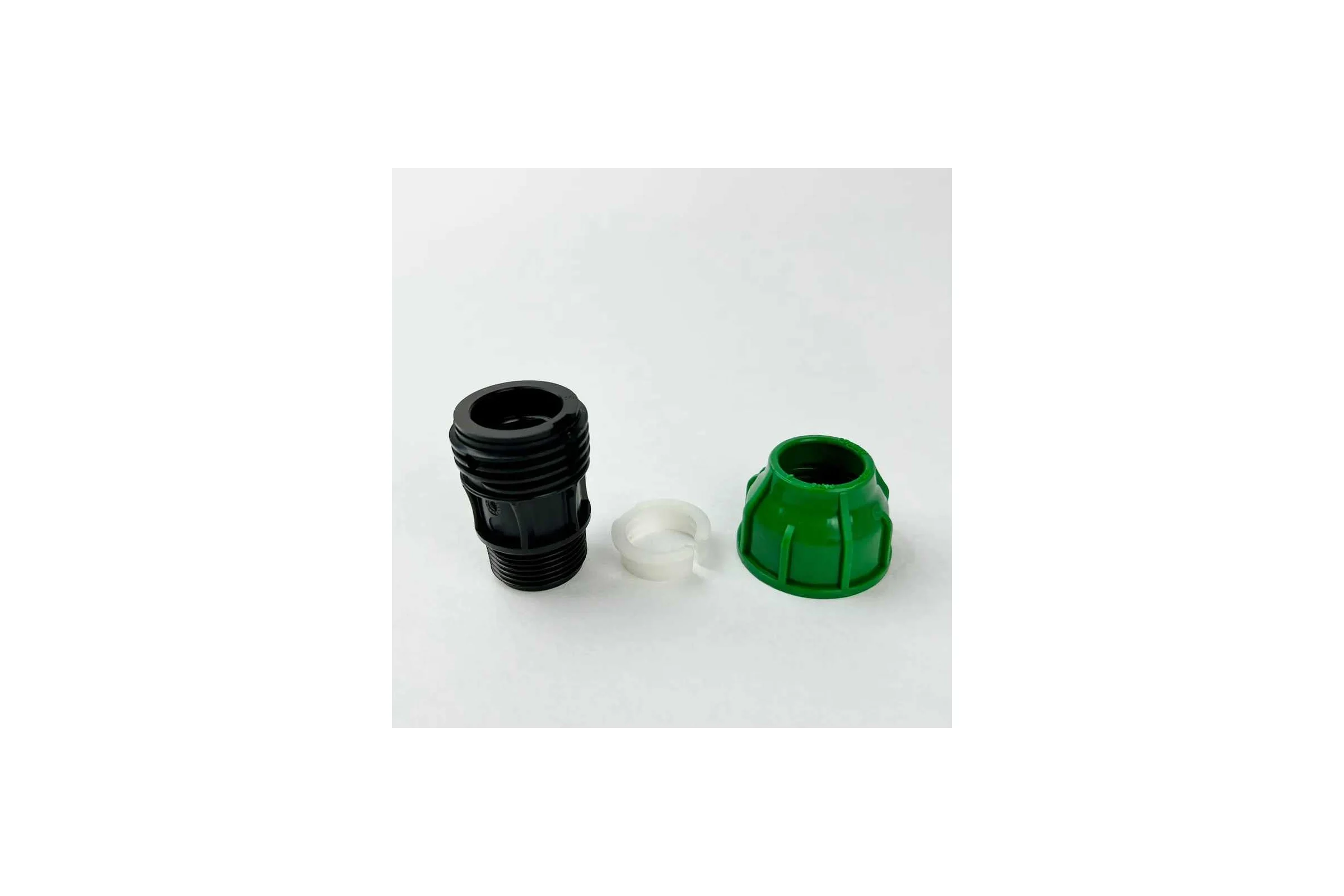 Муфта POLIEXT 20*Н3/4 PN10 03010021