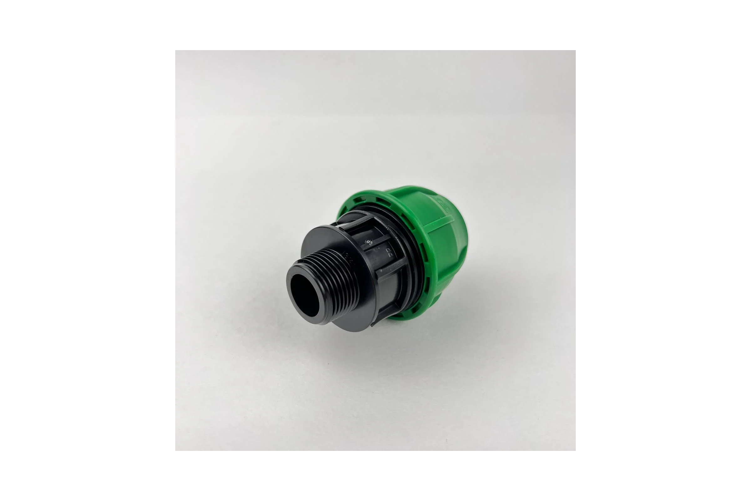 Муфта POLIEXT 32*Н3/4 PN10 03010061