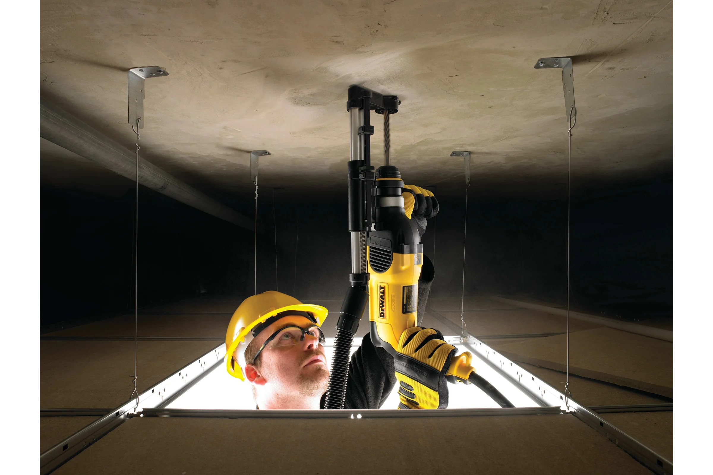 Система пылеудаления для перфораторов Dewalt D25301D, SDS-Plus с посадкой 43 или 54 мм D25301D-XJ